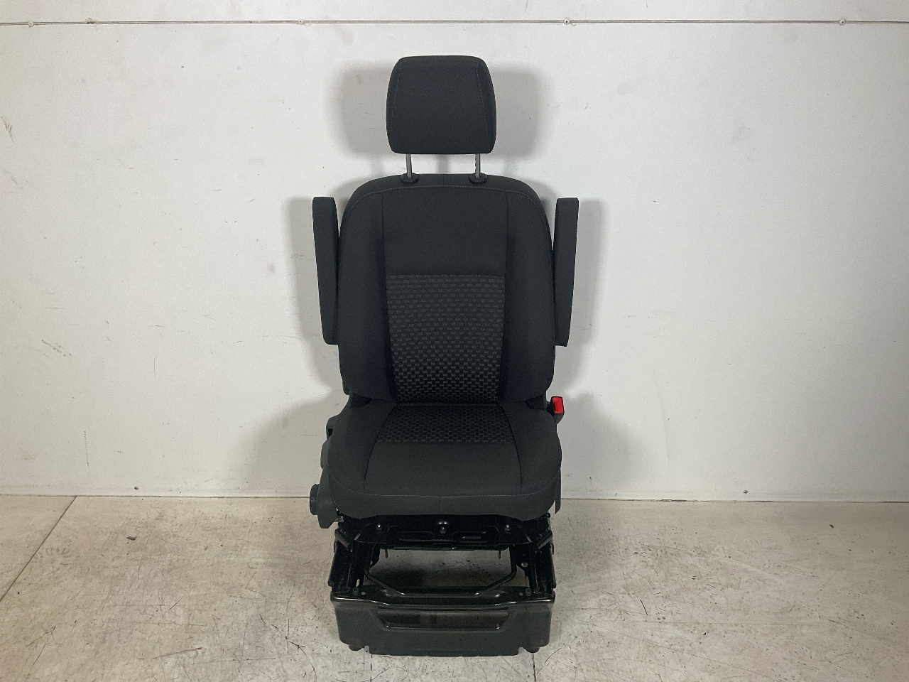 Sitz rechts vorne FORD Transit V363 Pritsche/Fahrgestell (FED, FFD) 2.0 TDCi  125 kW  170 PS (03.2016-> )