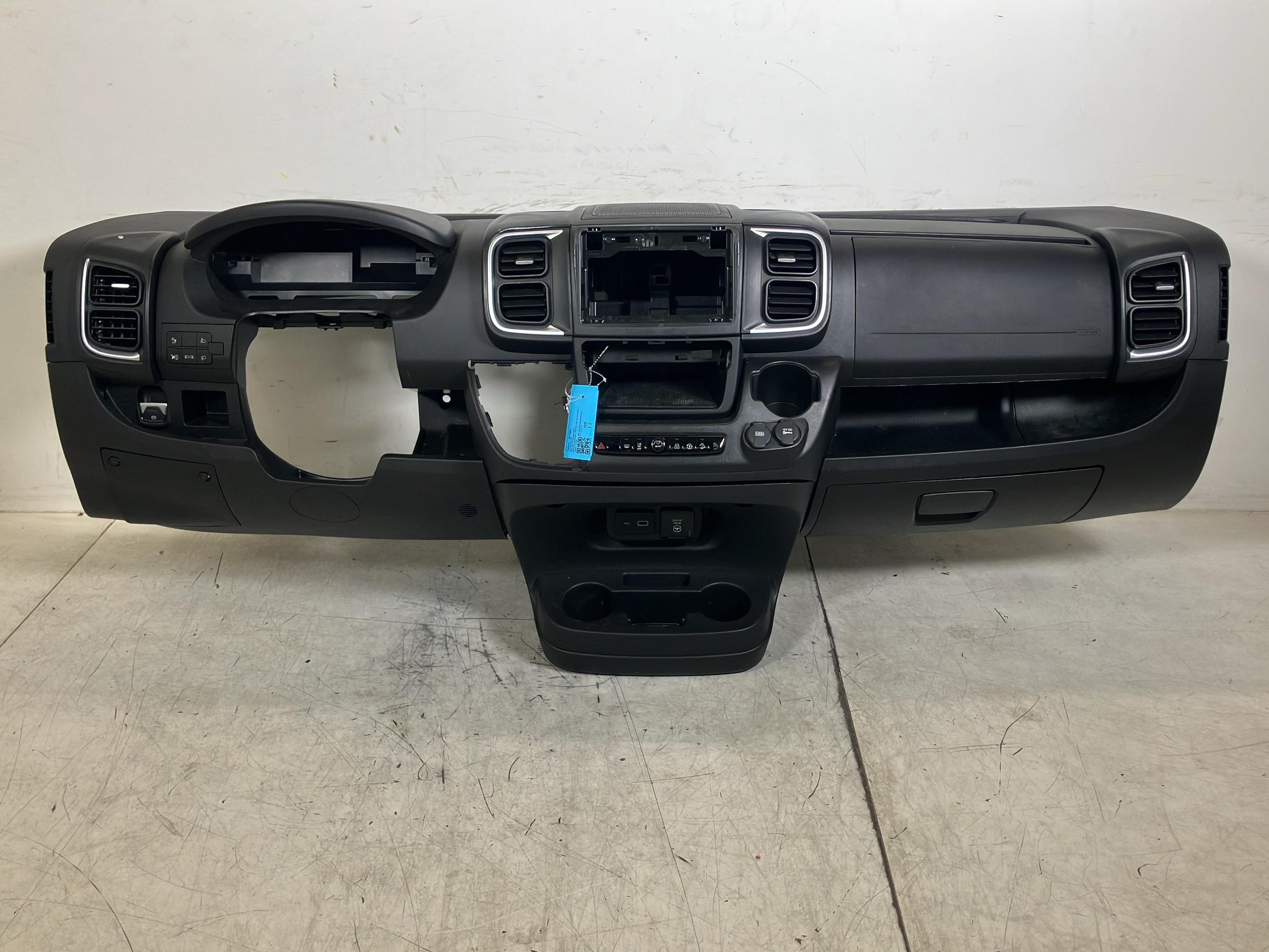 Armaturenbrett OPEL Movano C Kasten (U9) E-Ducato Hydrogen  205 kW  279 PS (04.2025-> )