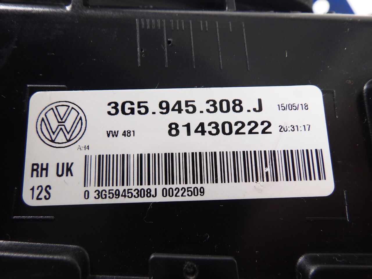 Tail-lamp inside right VW Passat B8 (3G) 2.0 TSI 4motion  206 kW  280 PS (05.2015-> )