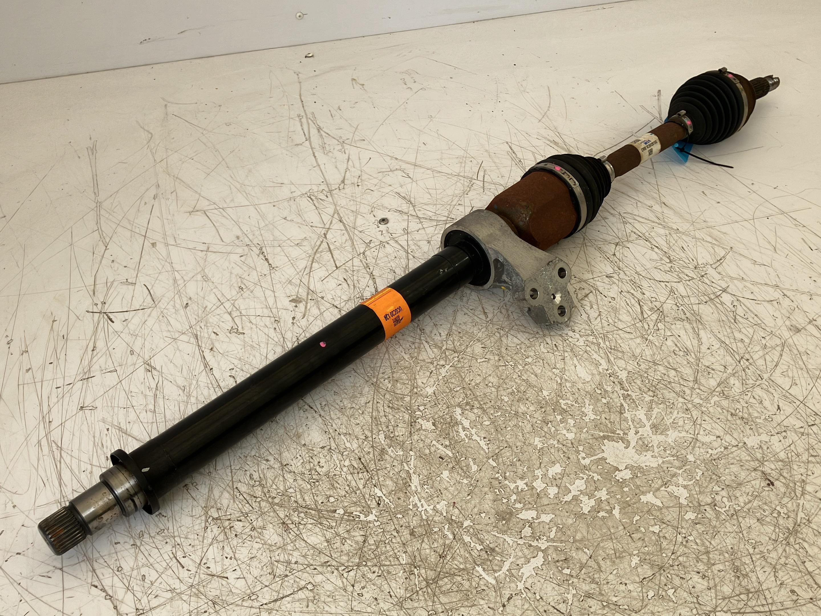 Aandrijfas rechtsvoor KIA XCeed (CD) 1.6 GDI Hybrid  77 kW  105 PS (12.2019-> )