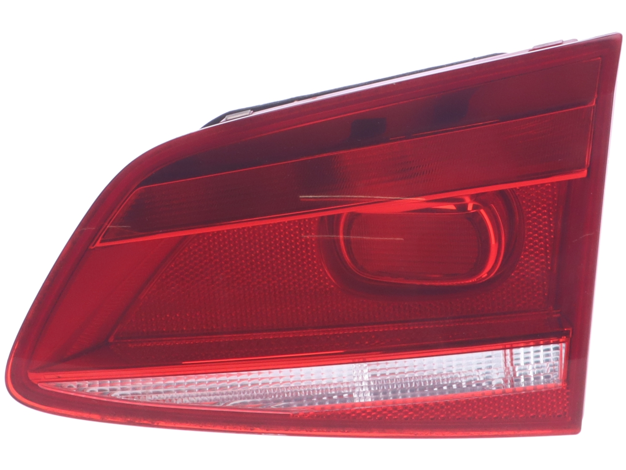 Lampă spate interior dreapta VW Passat B7 Variant (362) 1.6 TDI  77 kW  105 PS (08.2010-12.2014)