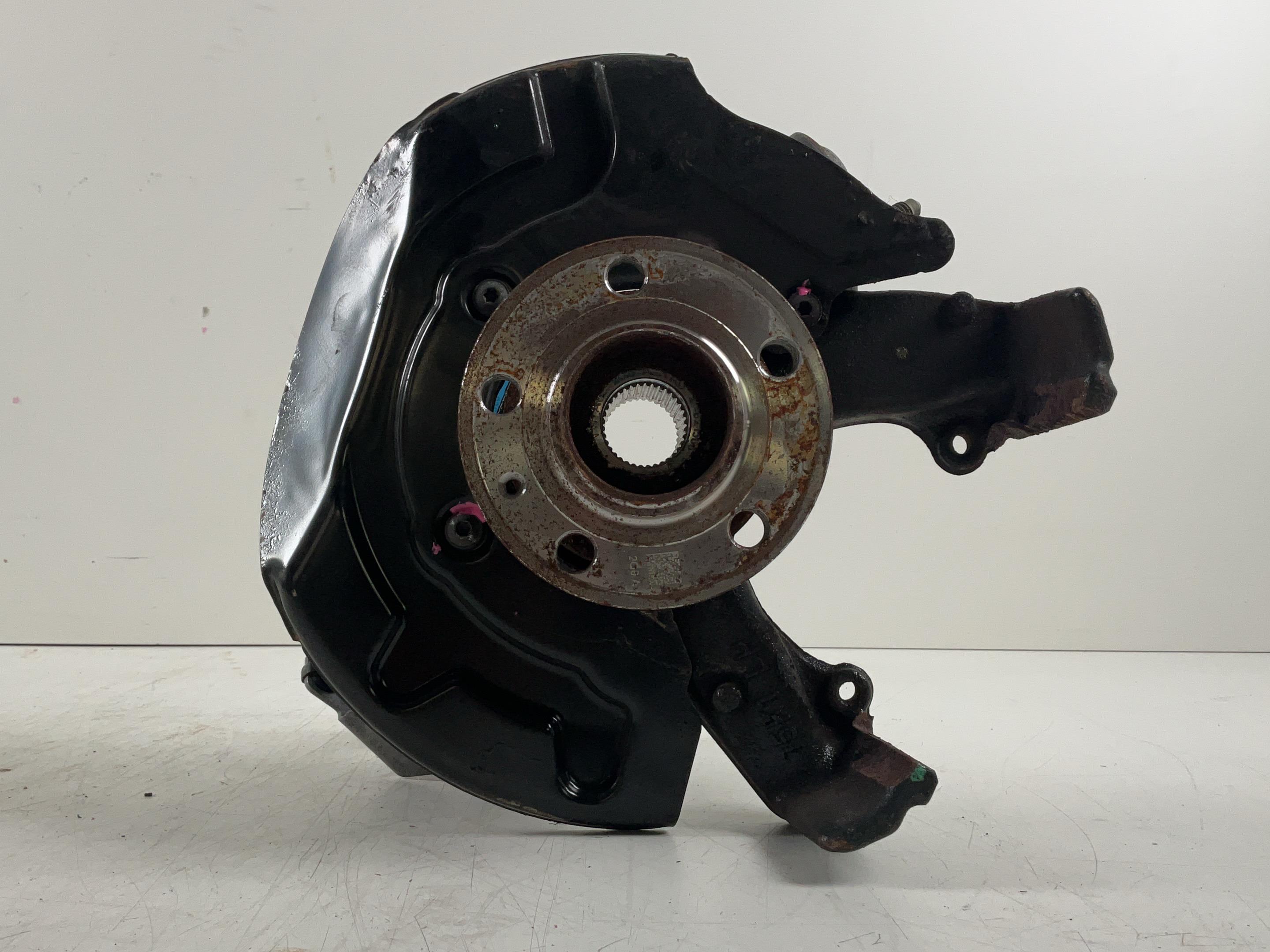 Achsschenkel SKODA A1 City Carver (GBH) 30 TFSI  81 kW  110 PS (09.2020-> )