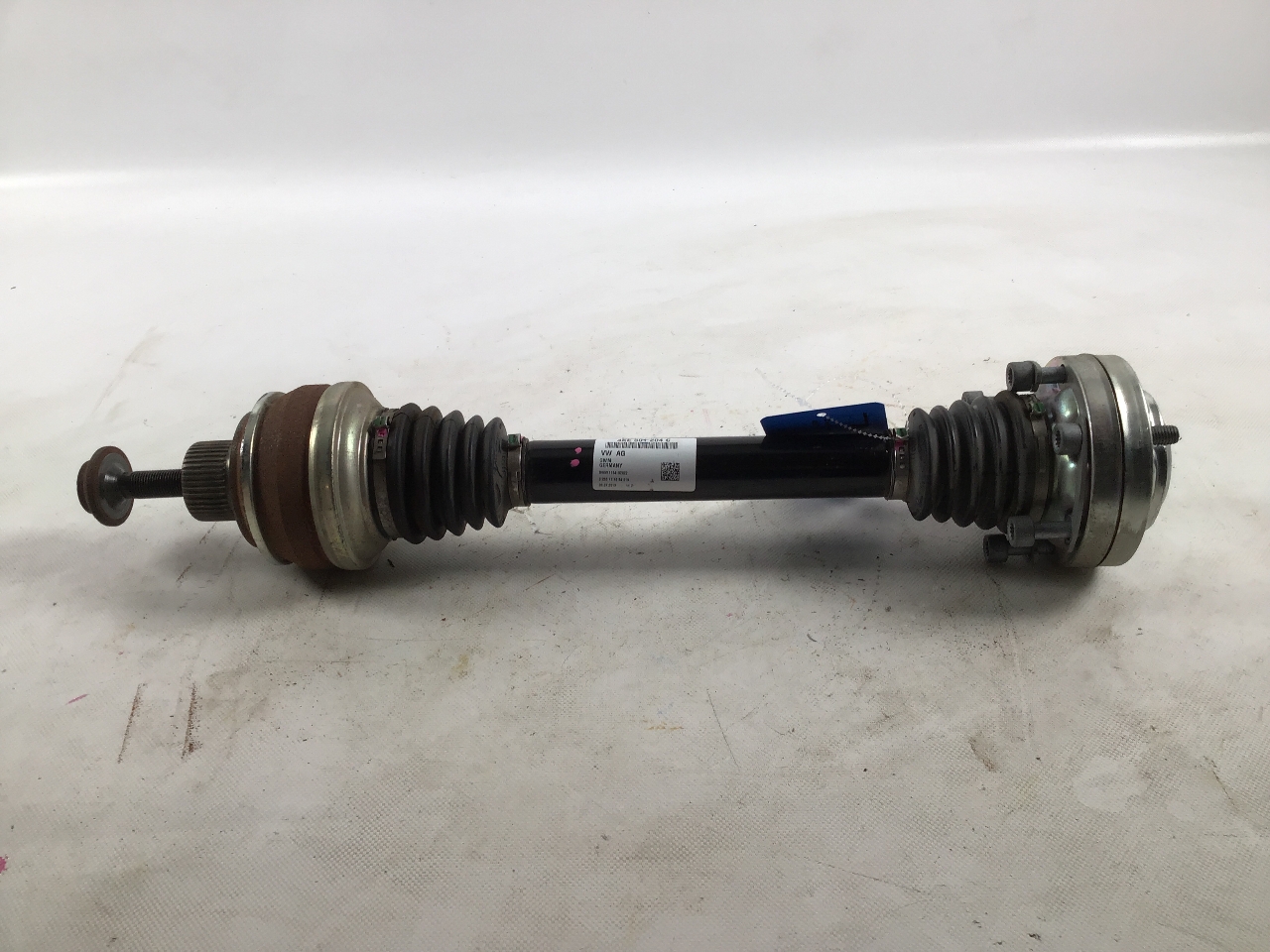 Arbre d'entraînement arrière droit AUDI e-tron (GEN) Electric quattro  300 kW  408 PS (09.2018-> ) Arbre d'entraînement arrière droit AUDI e-tron (GEN) Electric quattro  300 kW  408 PS (09.2018-> )