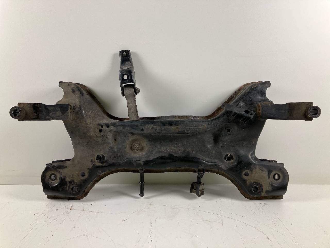 Vorderachsträger AUDI A1 (8X) 1.0 TFSI  60 kW  82 PS (01.2016-10.2018) Vorderachsträger AUDI A1 (8X) 1.0 TFSI  60 kW  82 PS (01.2016-10.2018)