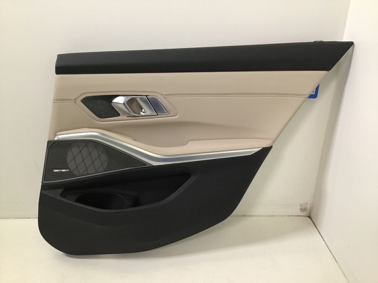 Door panelling right rear BMW 3er (G20) 320i  135 kW  184 PS (03.2019-> )