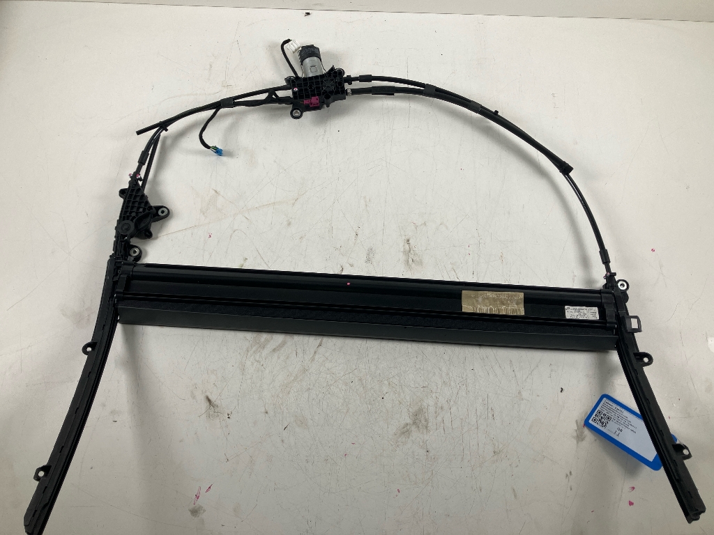 un protection roller blind left rear MERCEDES-BENZ S-Klasse (W222) S600 Maybach  390 kW  530 PS (12.2014-> )