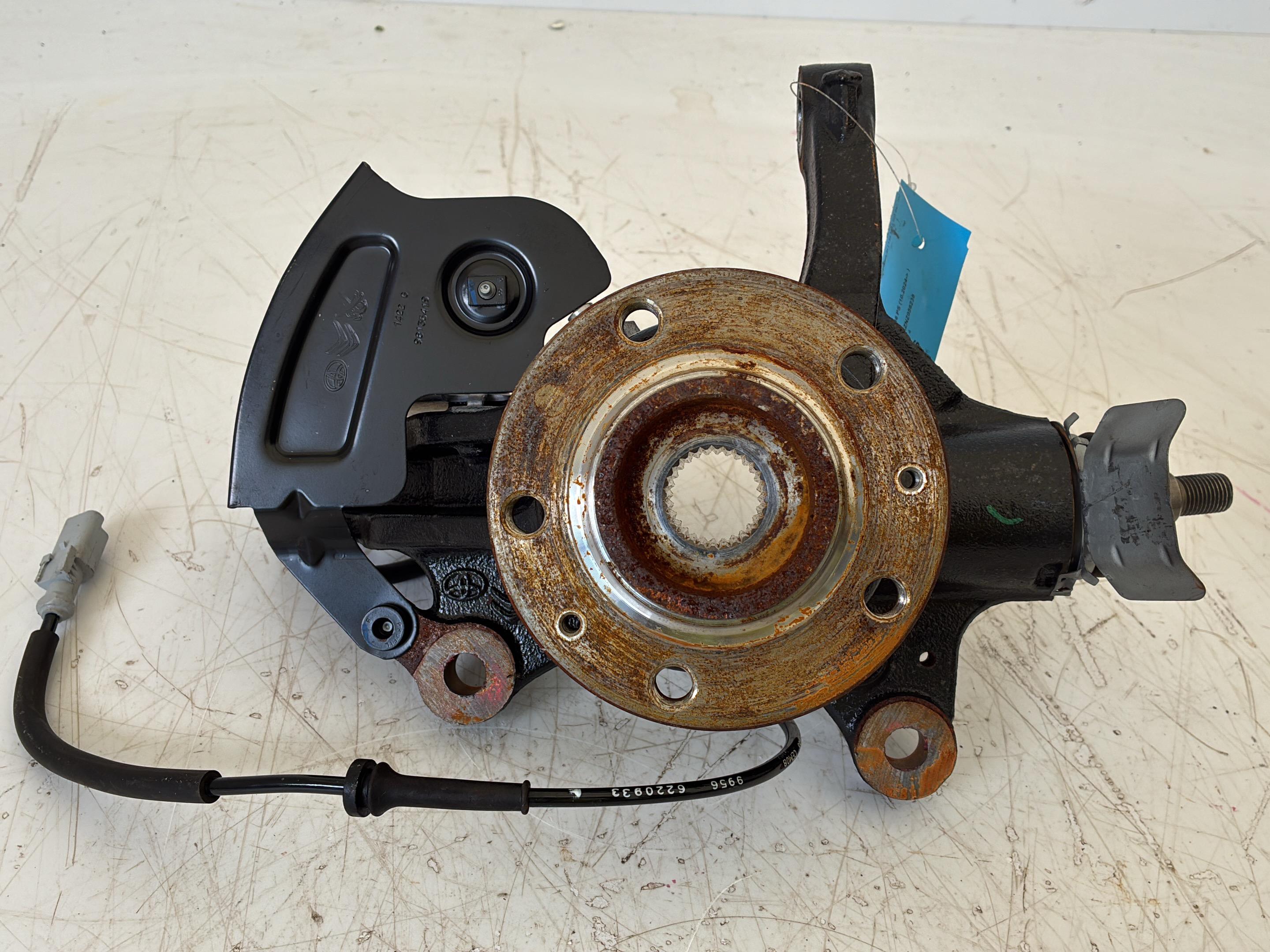 Axle stub left front PEUGEOT Jumpy Kasten (V) Vivaro-e HYDROGEN  100 kW  136 PS (10.2024-> )