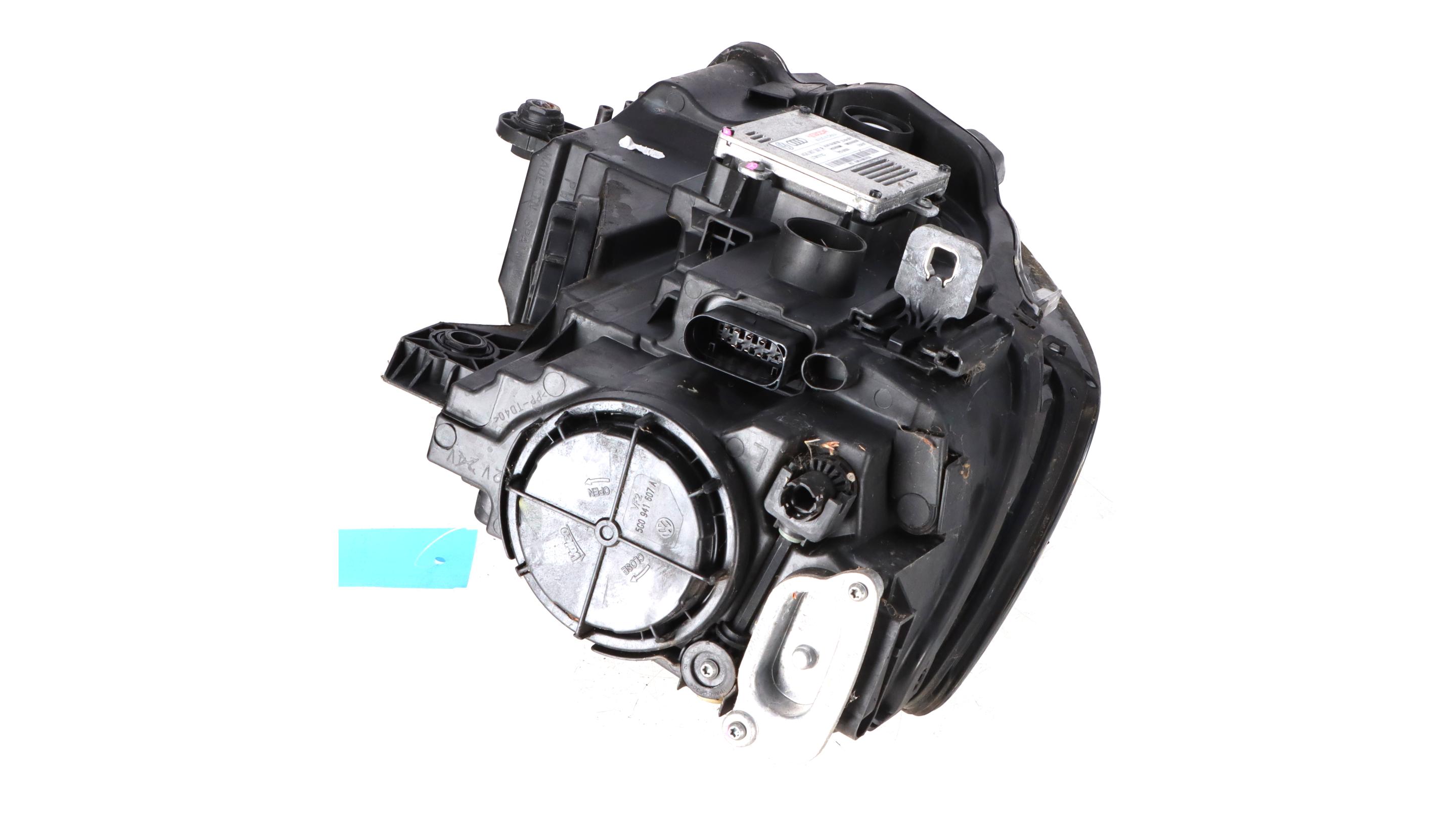 Koplamp links AUDI A3 Sportback (8V) 2.0 TDI  135 kW  184 PS (05.2013-> )