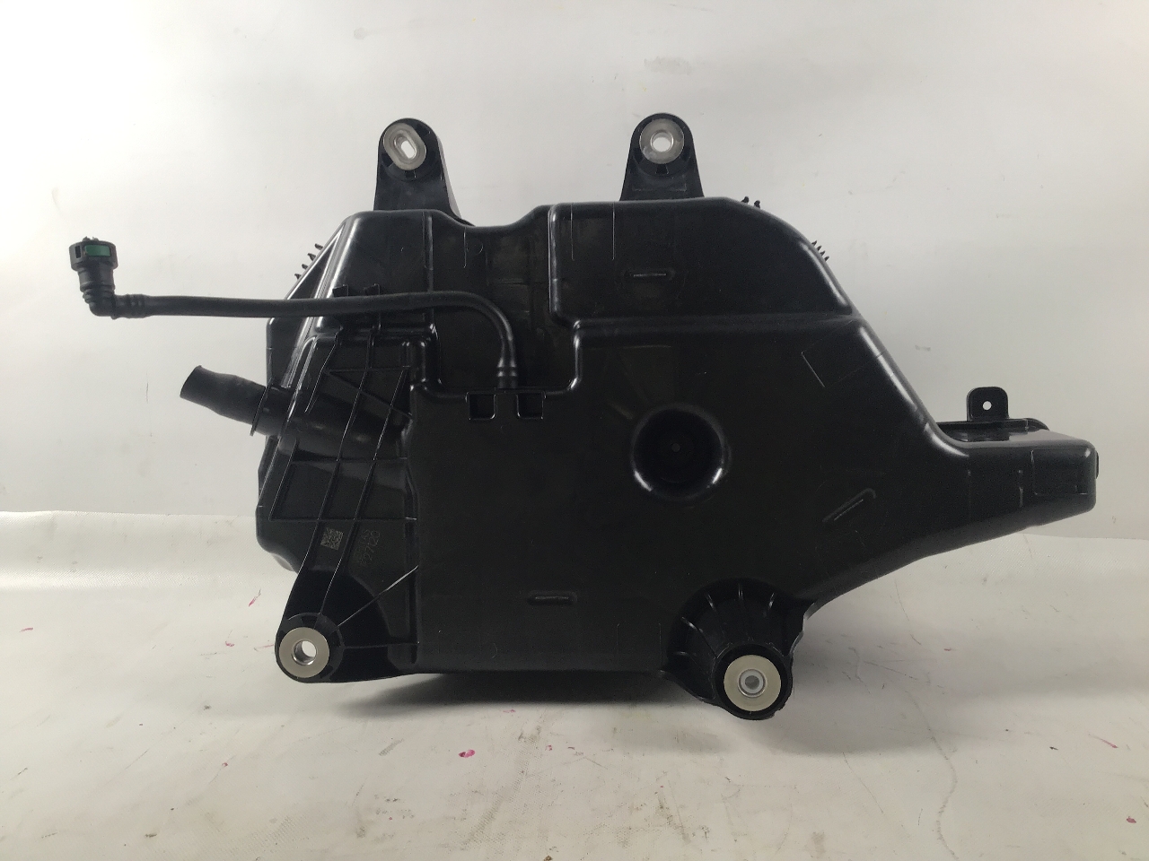 Tank AdBlue FORD Transit V363 Pritsche/Fahrgestell (FED, FFD) 2.0 TDCi  125 kW  170 PS (03.2016-> ) Tank AdBlue FORD Transit V363 Pritsche/Fahrgestell (FED, FFD) 2.0 TDCi  125 kW  170 PS (03.2016-> )