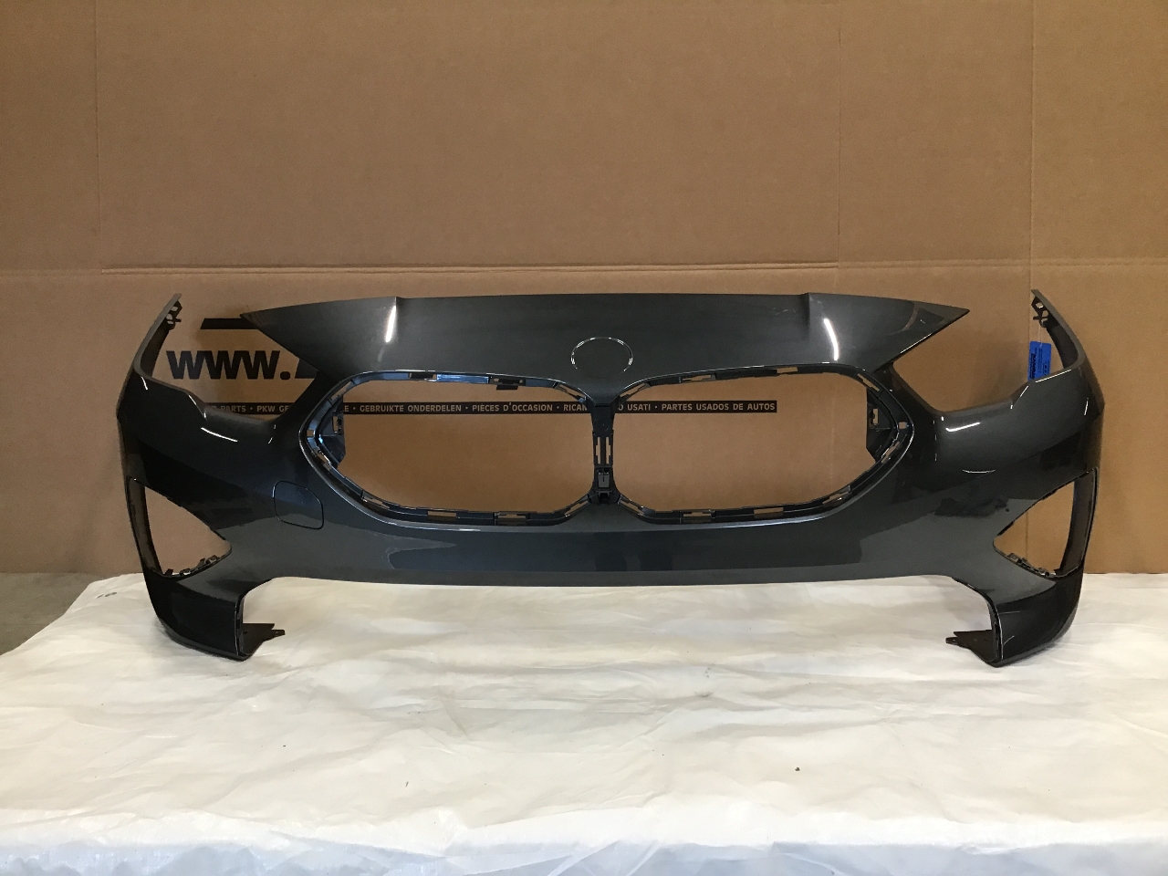 Bumper front BMW 2er Gran Coupe (F44) 220d xDrive  140 kW  190 PS (07.2020-> ) Bumper front BMW 2er Gran Coupe (F44) 220d xDrive  140 kW  190 PS (07.2020-> )