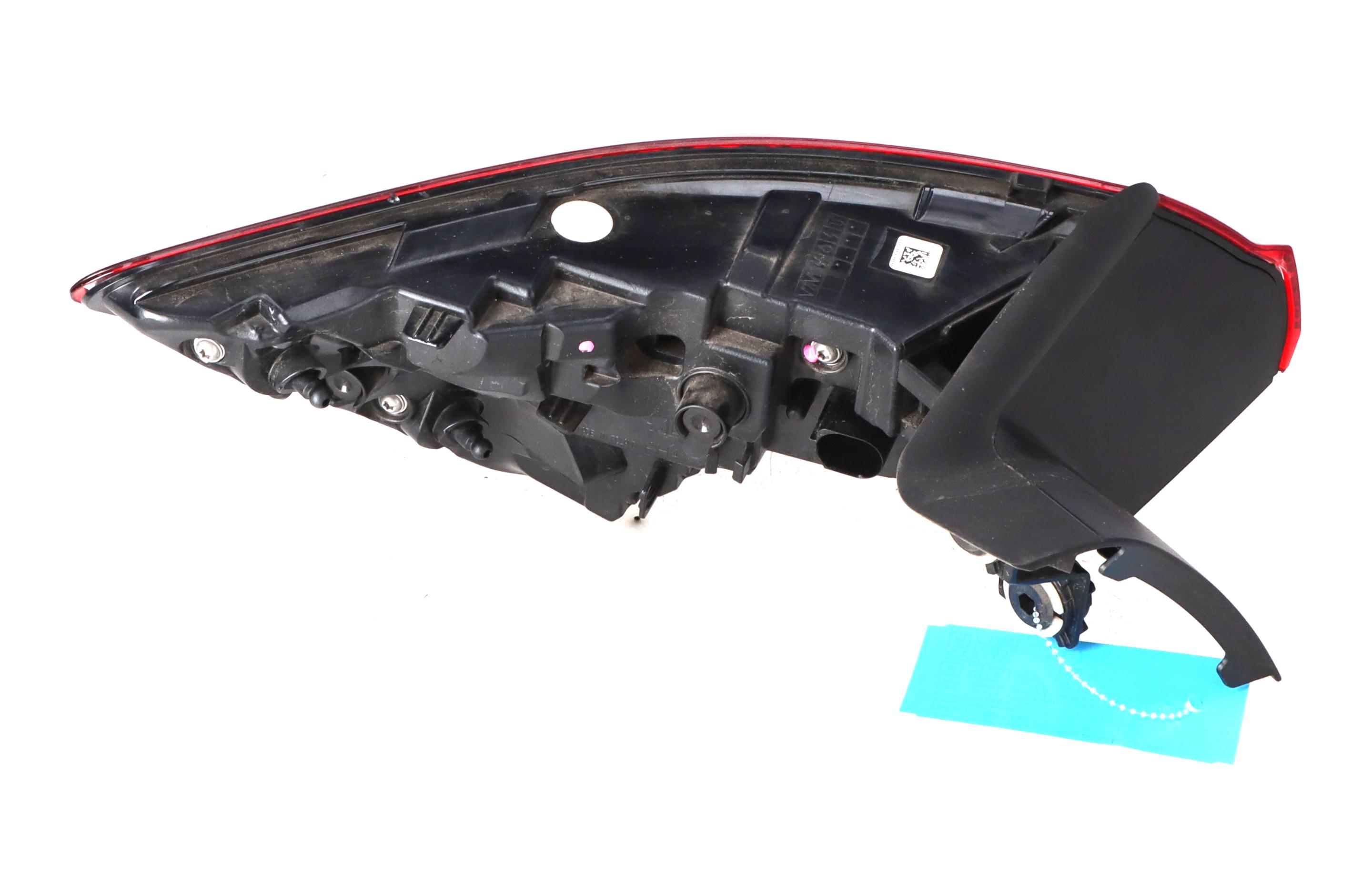 Lampă spate dreapta AUDI e-tron (GEN) Electric quattro  300 kW  408 PS (09.2018-> )