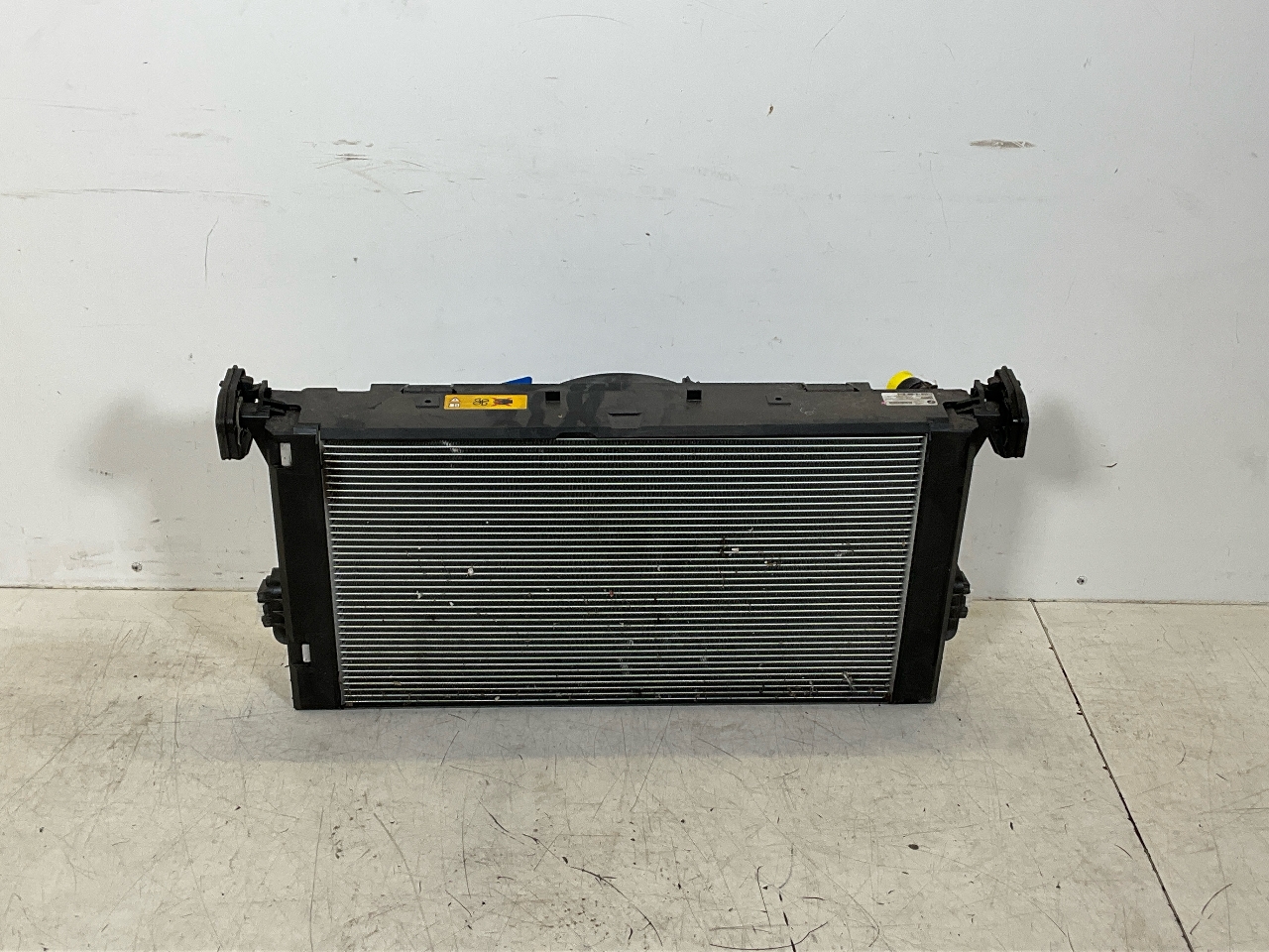 Pakiet chłodnicy bez tylnego zderzaka BMW i3 (I01) electric  125 kW  170 PS (09.2014-> )