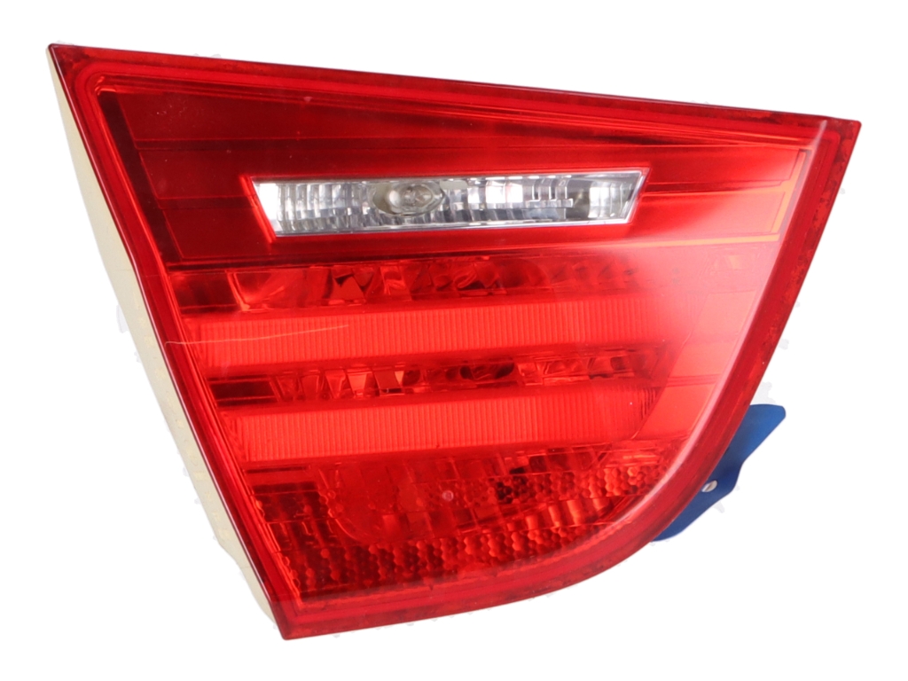 Achterlicht binnen links BMW 3er (E90) 320d  130 kW  177 PS (09.2007-02.2010)