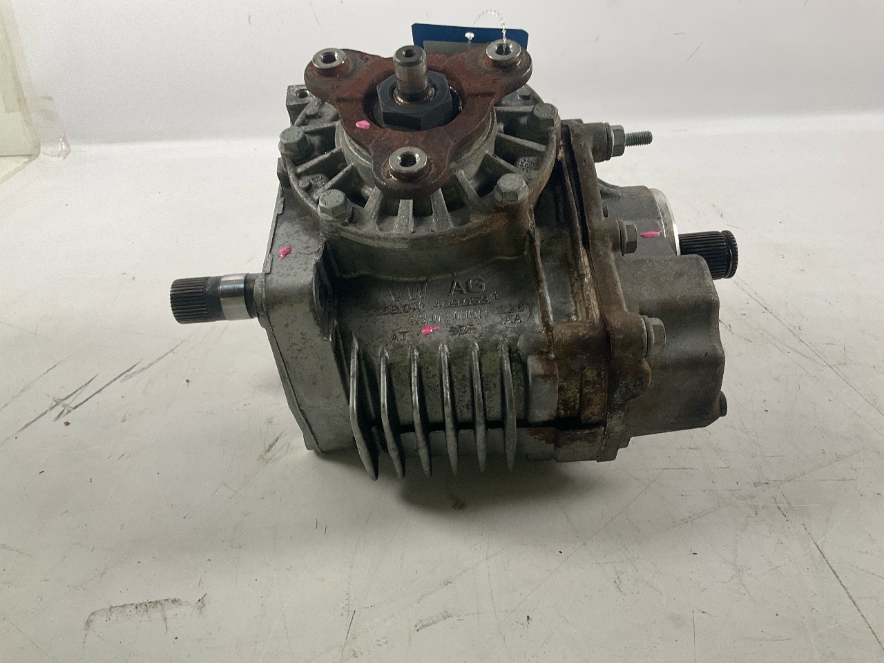 Verteilergetriebe VW Tiguan I (5N) 2.0 TDI 4motion  130 kW  177 PS (11.2012-07.2018) Verteilergetriebe VW Tiguan I (5N) 2.0 TDI 4motion  130 kW  177 PS (11.2012-07.2018)