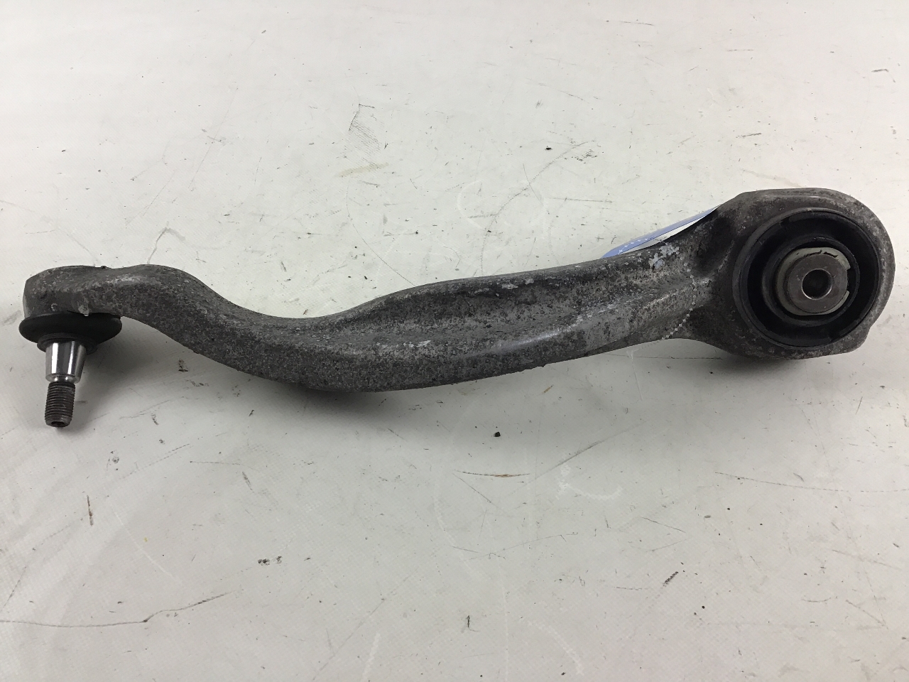 Wishbone right front MERCEDES-BENZ CLS (C218) CLS 350 CDI  195 kW  265 PS (01.2011-> )