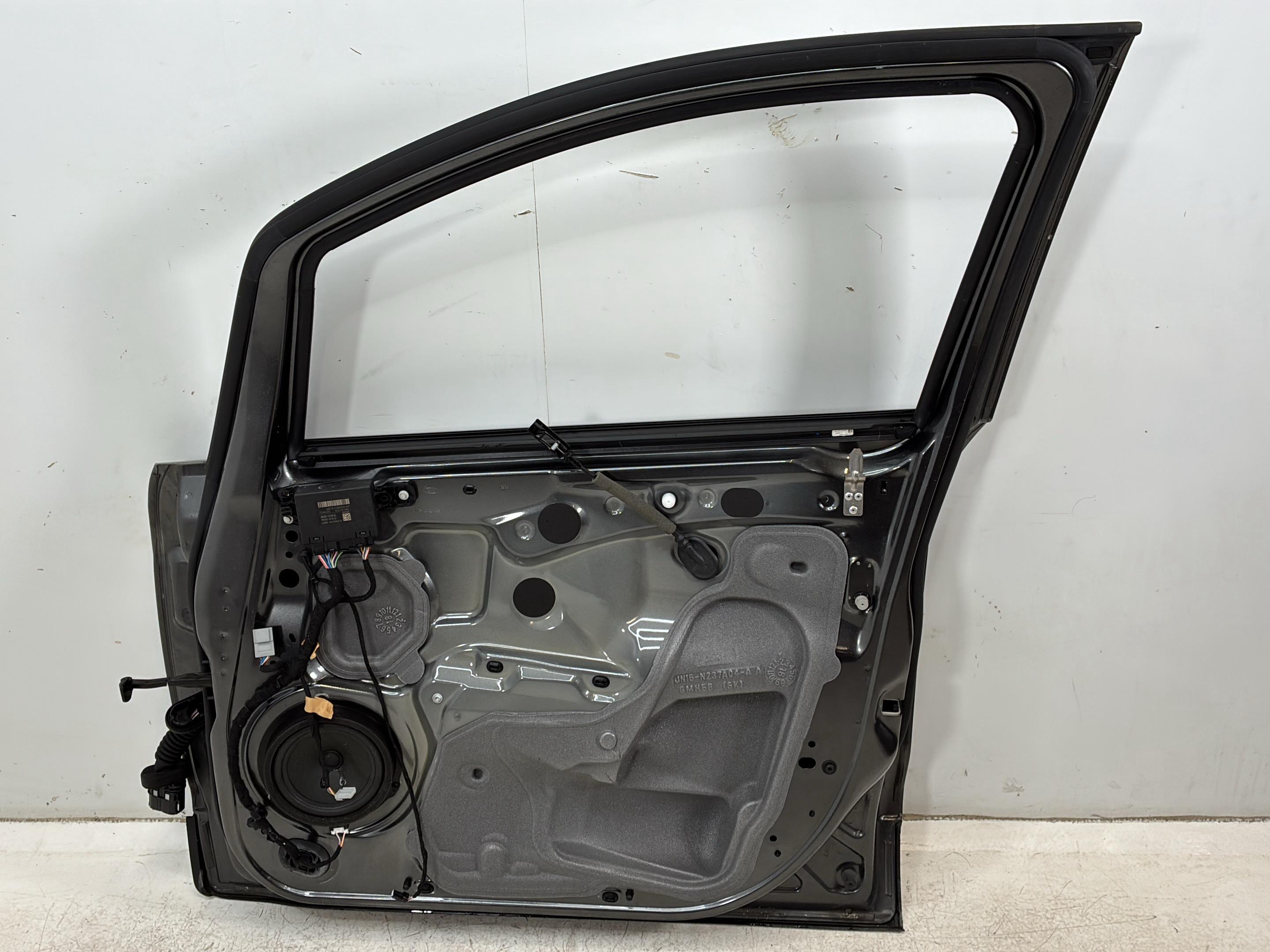 Portier rechtsvoor FORD EcoSport 1.0 EcoBoost  92 kW  125 PS (10.2013-> )