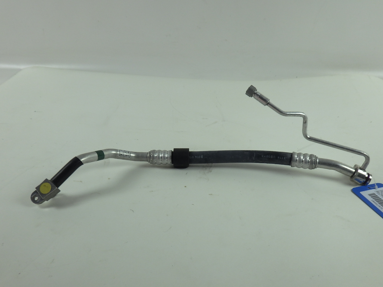 Conduite sous pression AUDI A4 Avant (8W, B9) 2.0 TFSI  185 kW  252 PS (05.2016-> ) Conduite sous pression AUDI A4 Avant (8W, B9) 2.0 TFSI  185 kW  252 PS (05.2016-> )