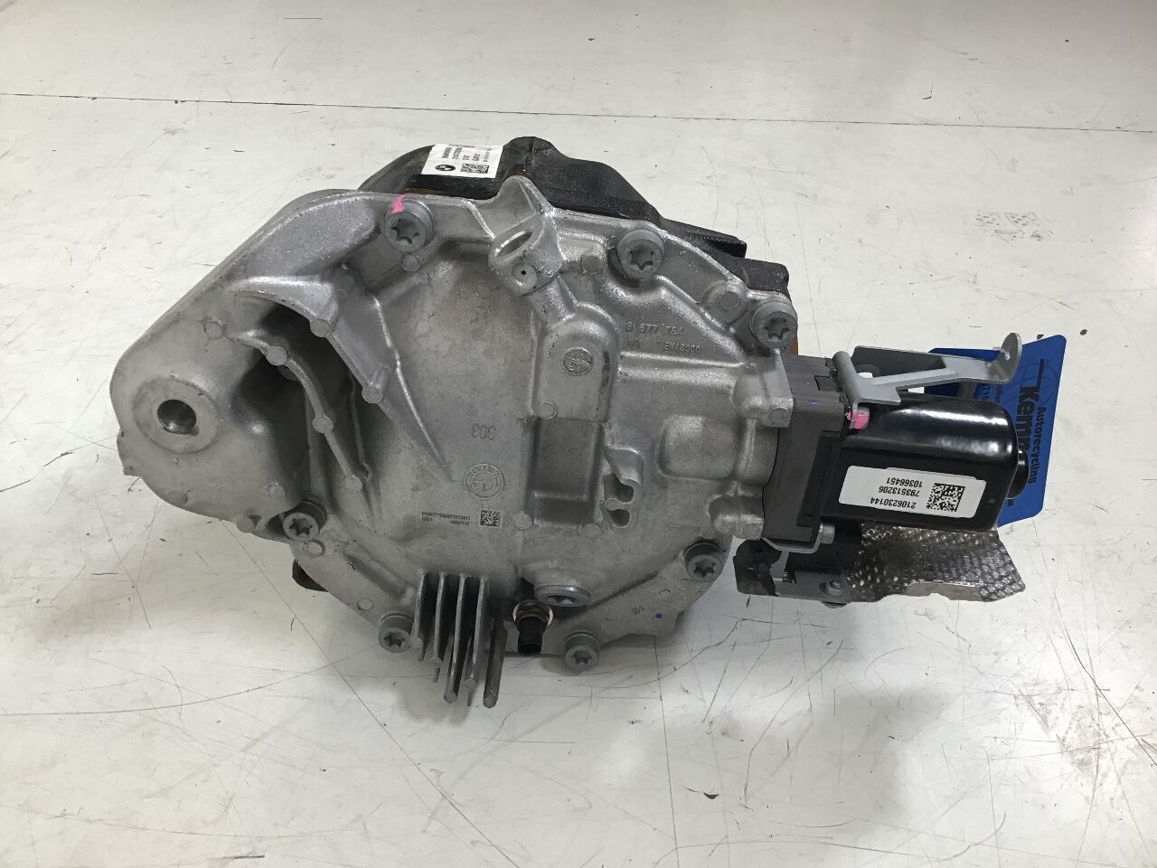 Rear axle gearbox BMW 2er Coupe (G42) M240 i xDrive  275 kW  374 PS (08.2021-> )