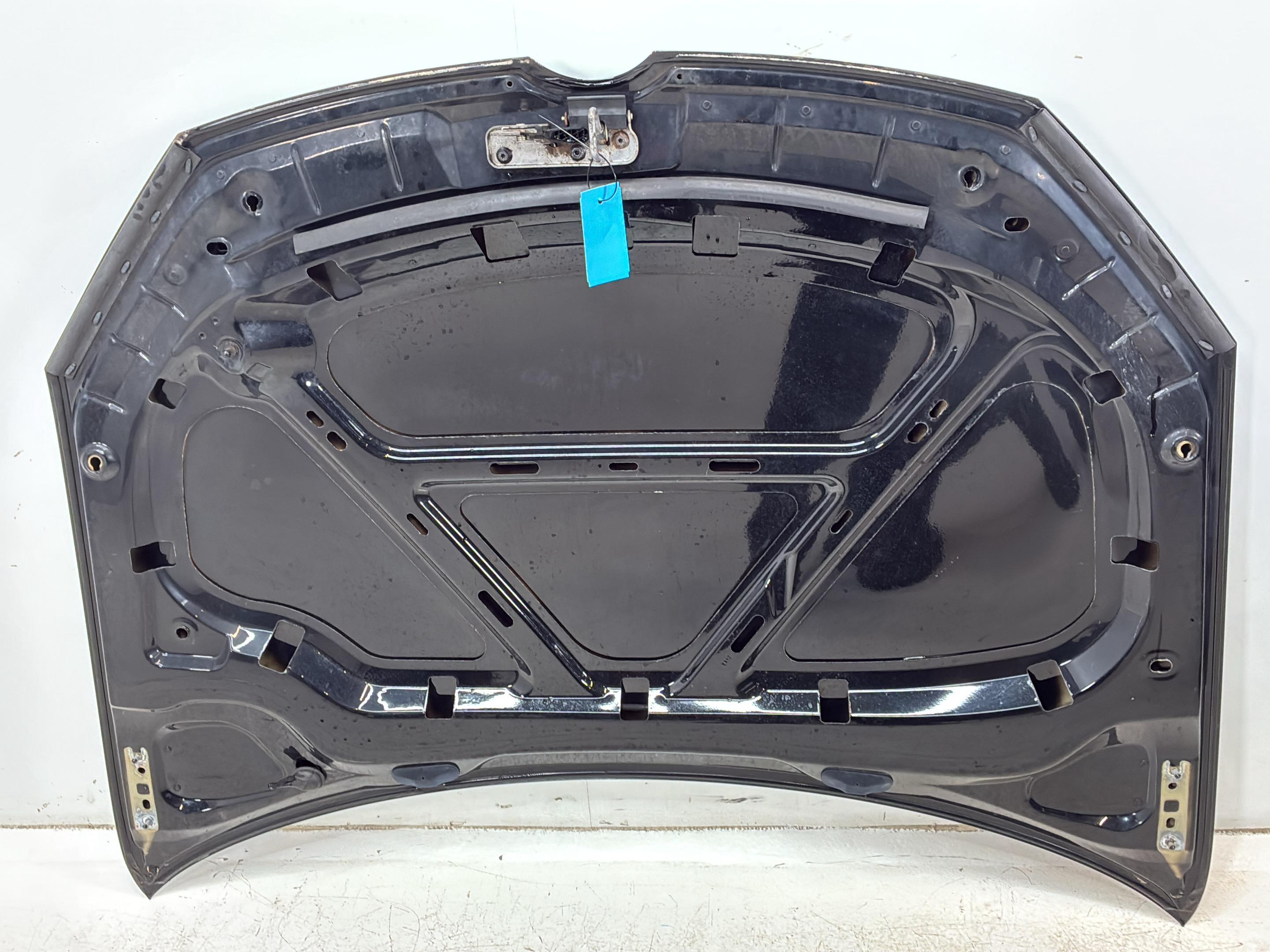 Capot moteur VW Golf V (1K) 1.6  75 kW  102 PS (01.2004-11.2008)