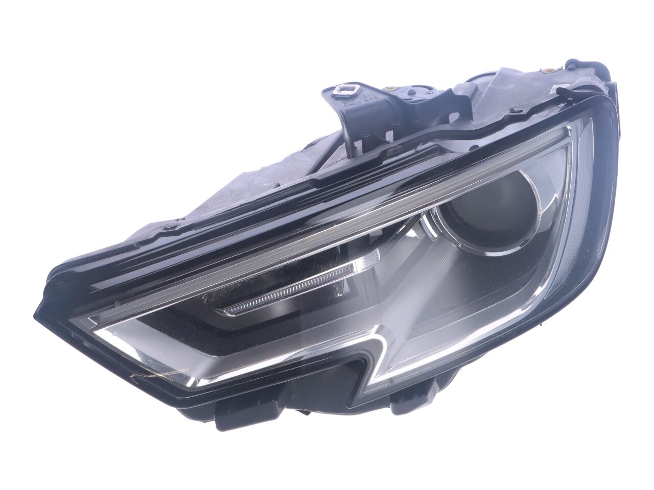 Headlight left AUDI A3 Sportback (8V) 1.0 TFSI  85 kW  115 PS (07.2016-> )