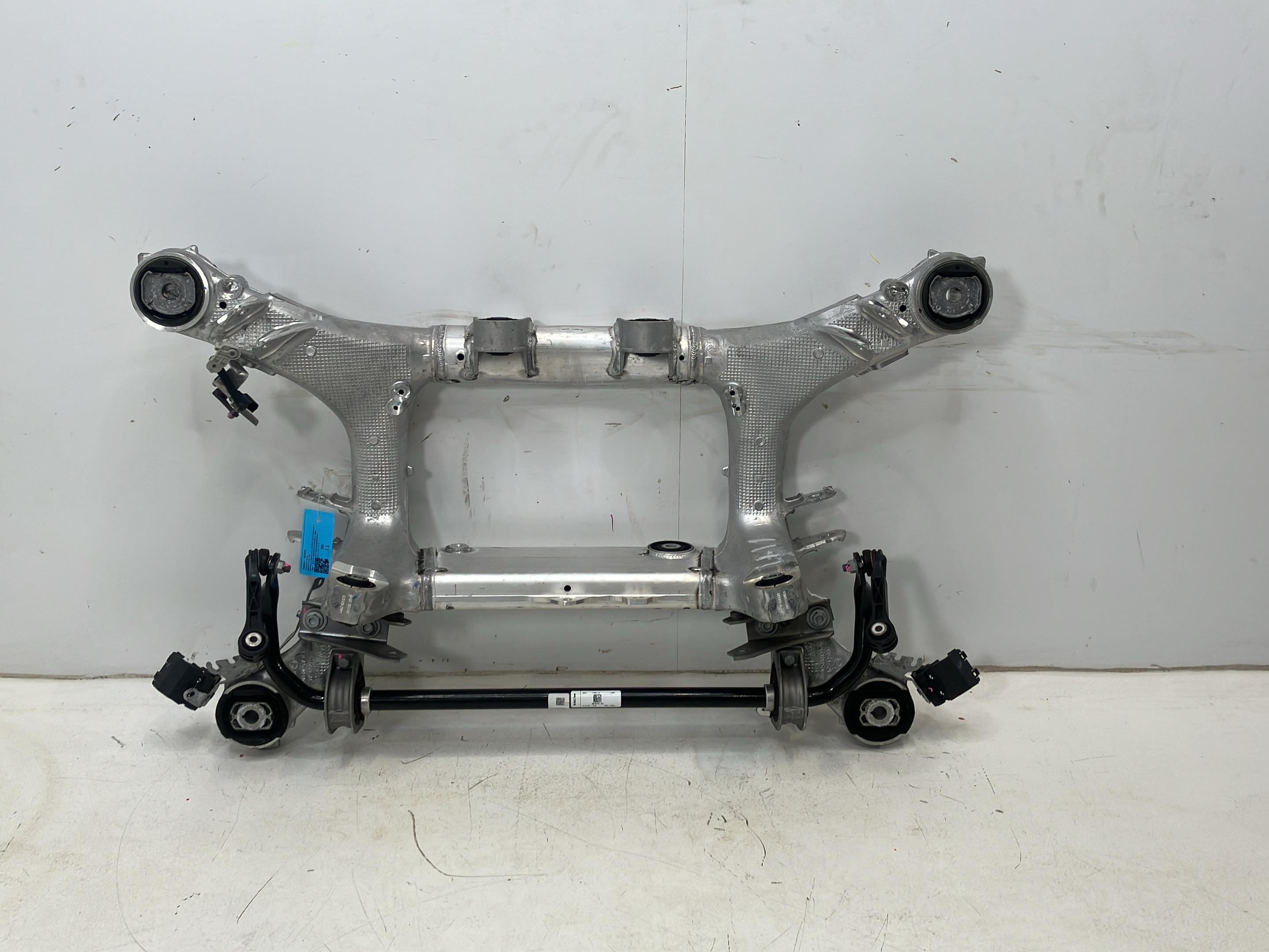 Corps d'essieu arrière BMW X5 (G05, F95) 50e Plug-in-Hybrid xDrive  360 kW  489 PS (04.2023-> )