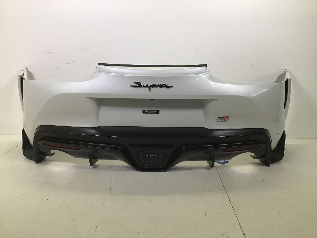 Bumper rear TOYOTA Supra (DB) 3.0 GR  250 kW  340 PS (03.2019-> )