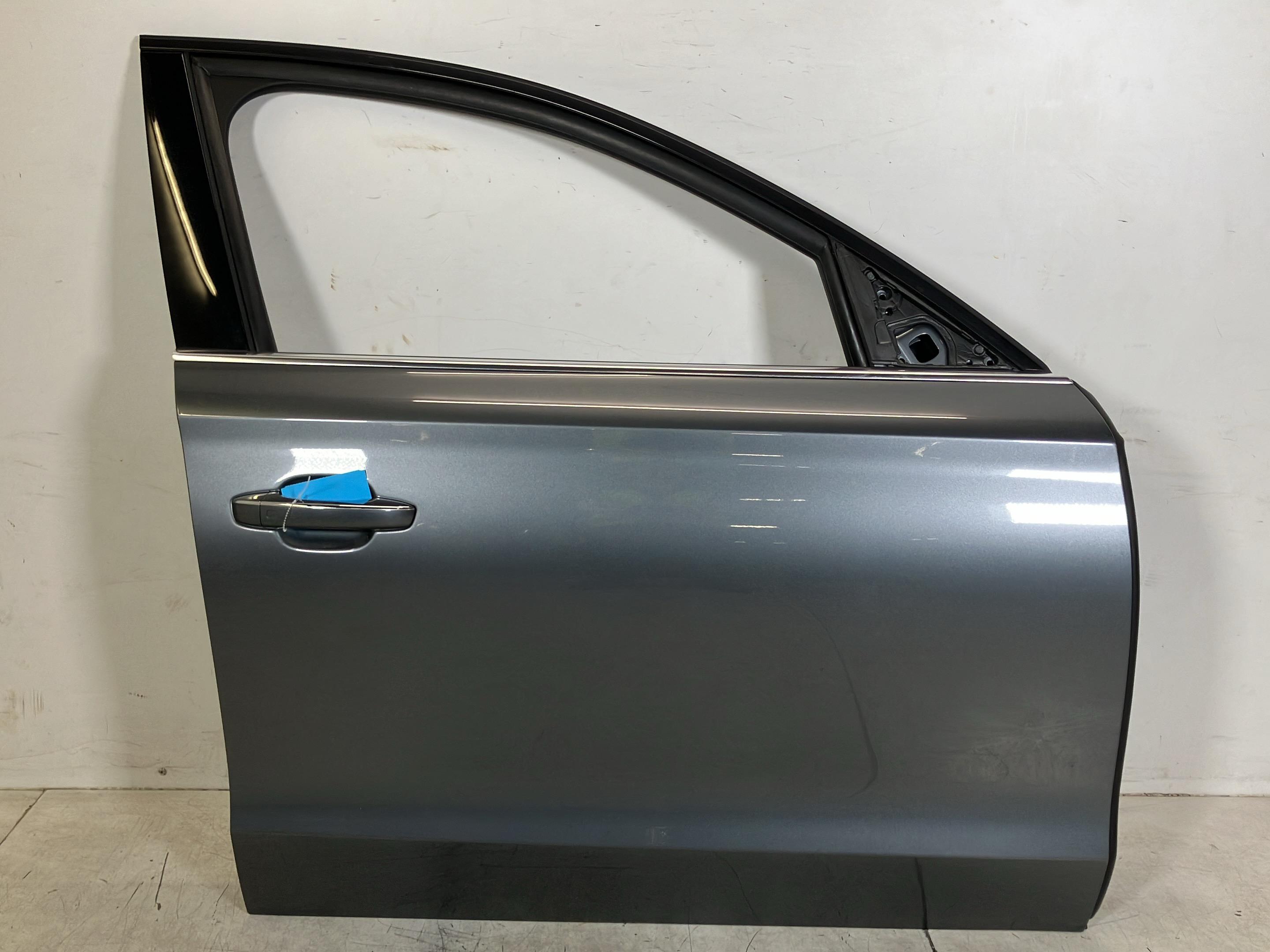 ușă dreapta față AUDI A8 (4H) 3.0 TDI quattro  190 kW  258 PS (10.2013-01.2018)