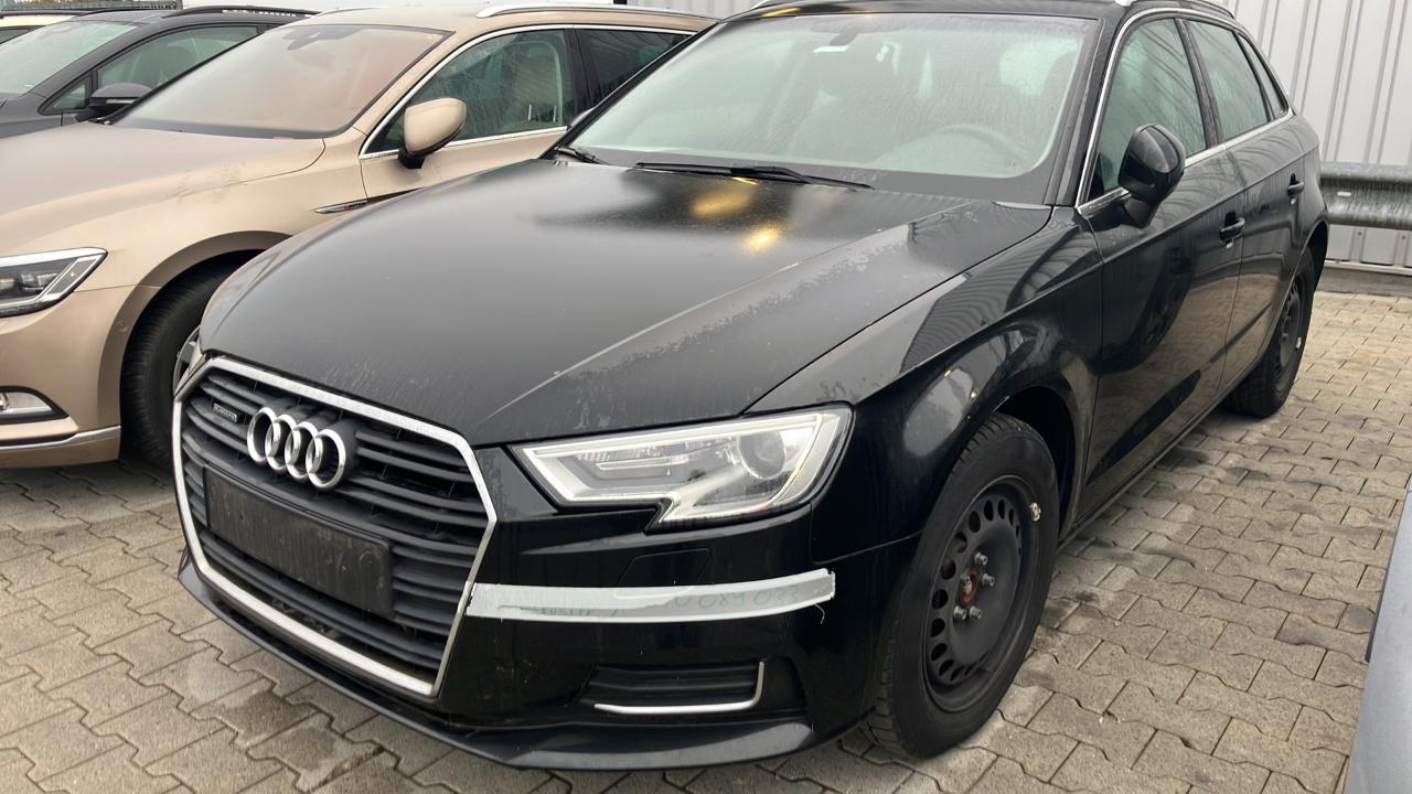 AUDI