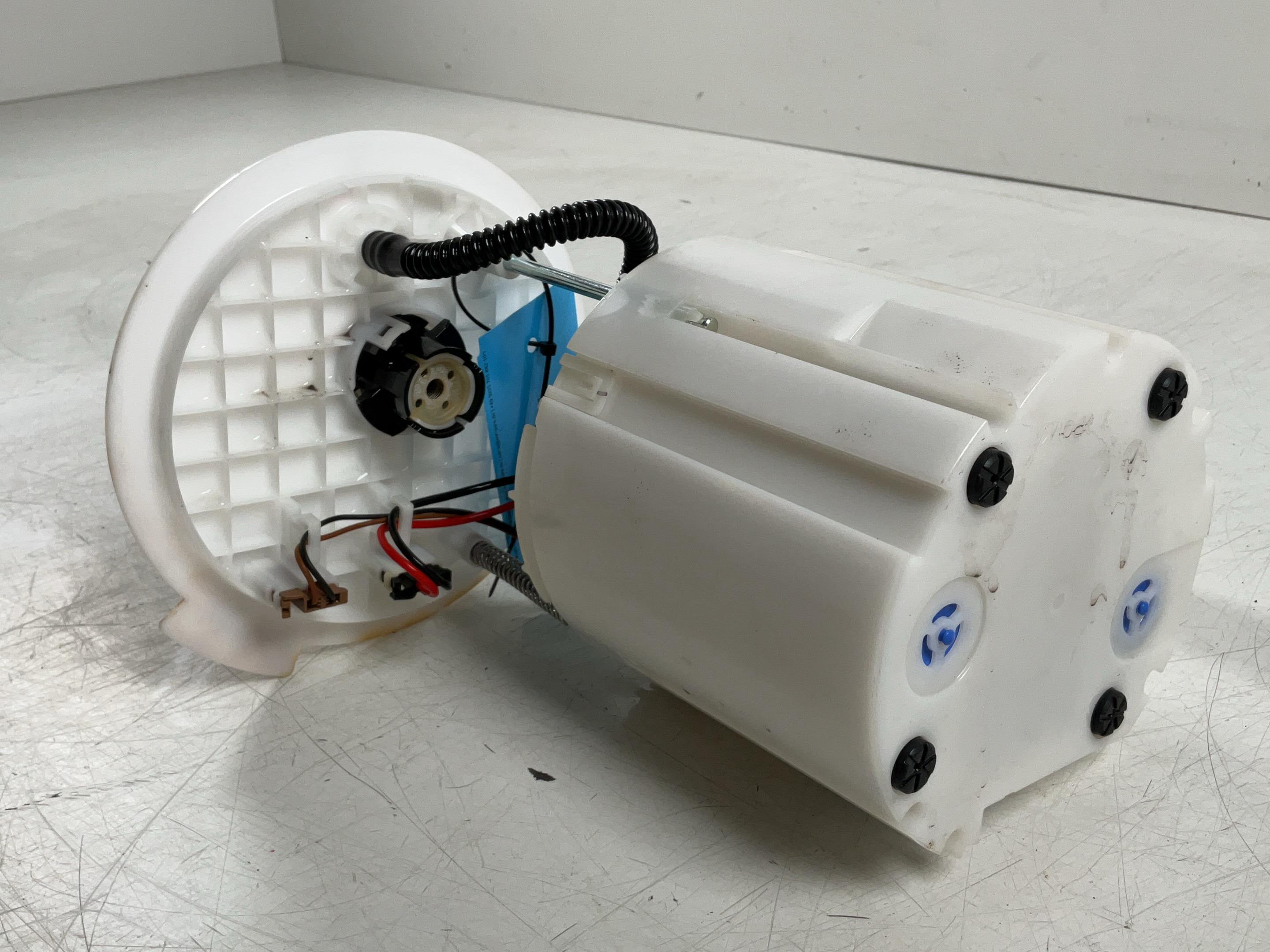 Fuel pump KIA Ceed 3 (CD) 1.5 T-GDi  118 kW  160 PS (01.2021-> )
