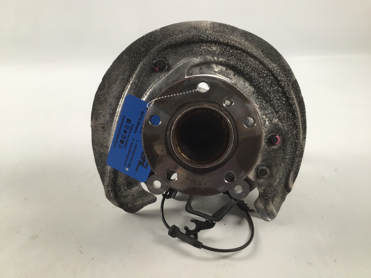 Achsschenkel links vorne BMW 1er (F20) 118d  110 kW  150 PS (03.2015-> ) Achsschenkel links vorne BMW 1er (F20) 118d  110 kW  150 PS (03.2015-> )