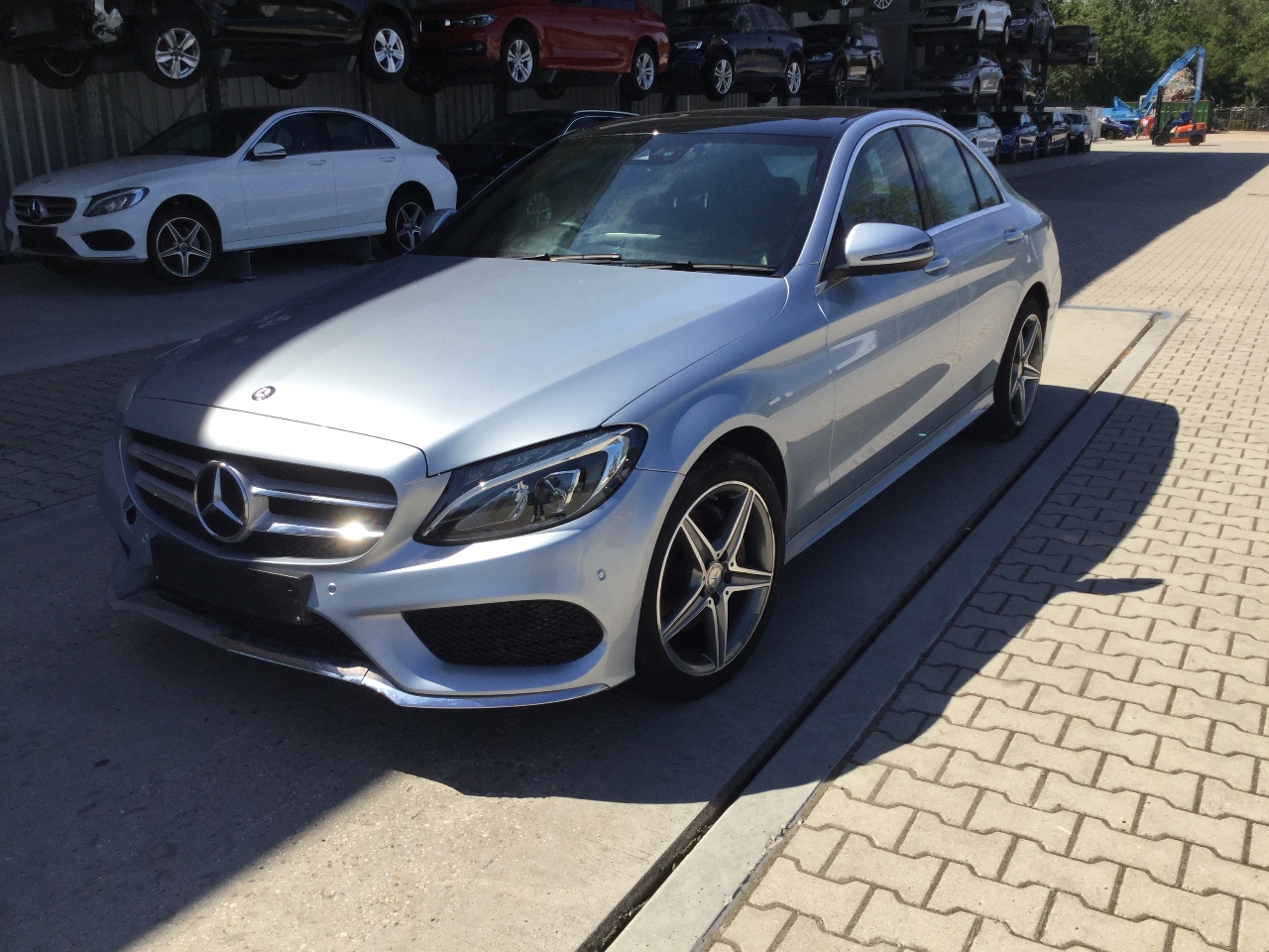 MERCEDES-BENZ