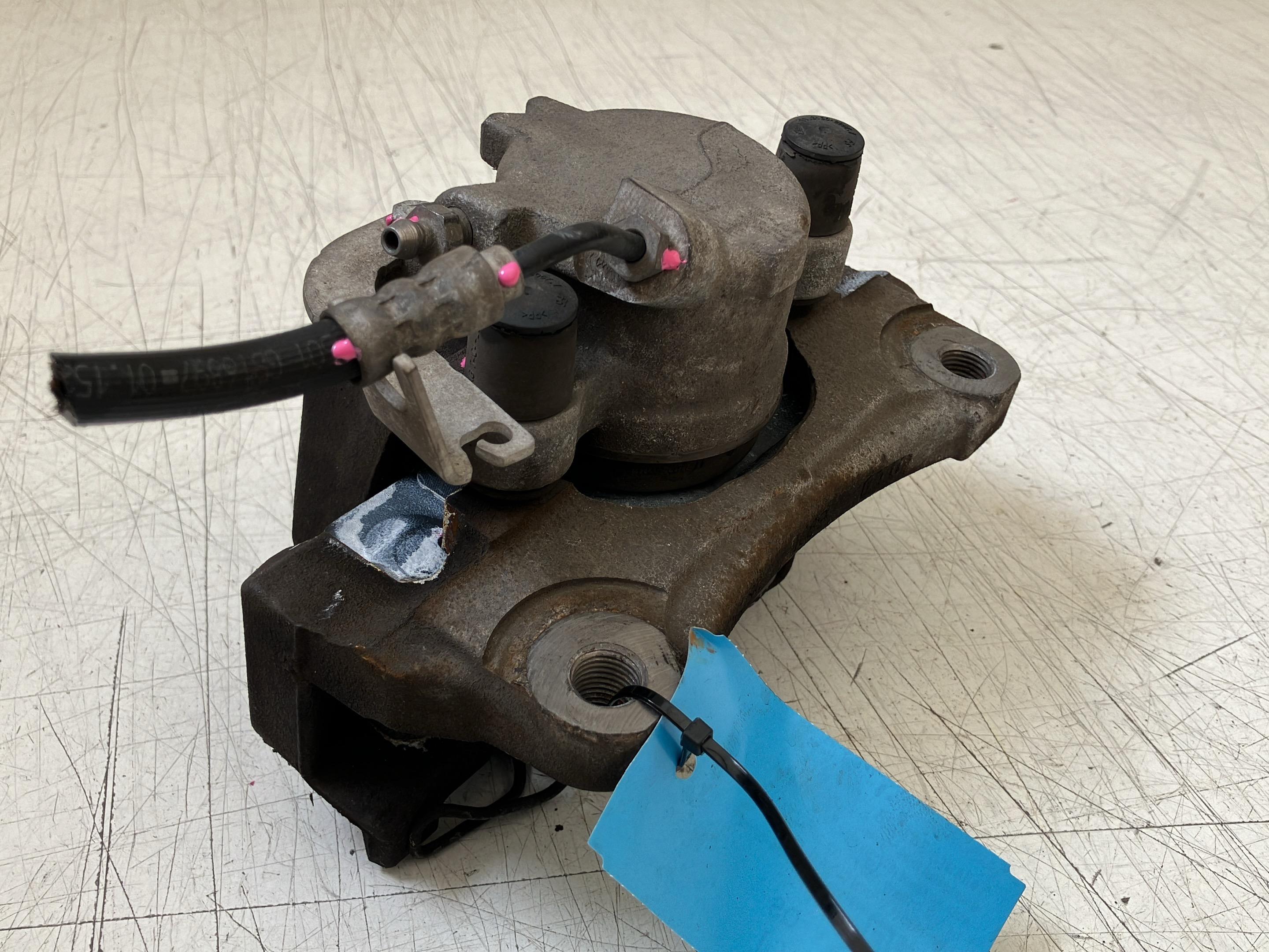 Bremssattel links hinten AUDI A4 Avant (8W, B9) 1.4 TFSI  110 kW  150 PS (02.2016-> )