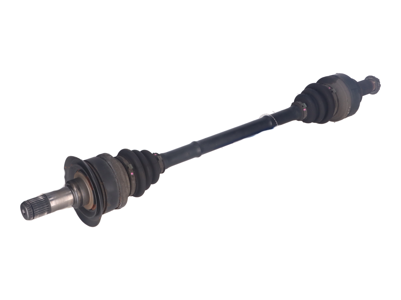 Aandrijfas linksachter BMW 3er (F30, F80) 320d  140 kW  190 PS (07.2015-10.2018)