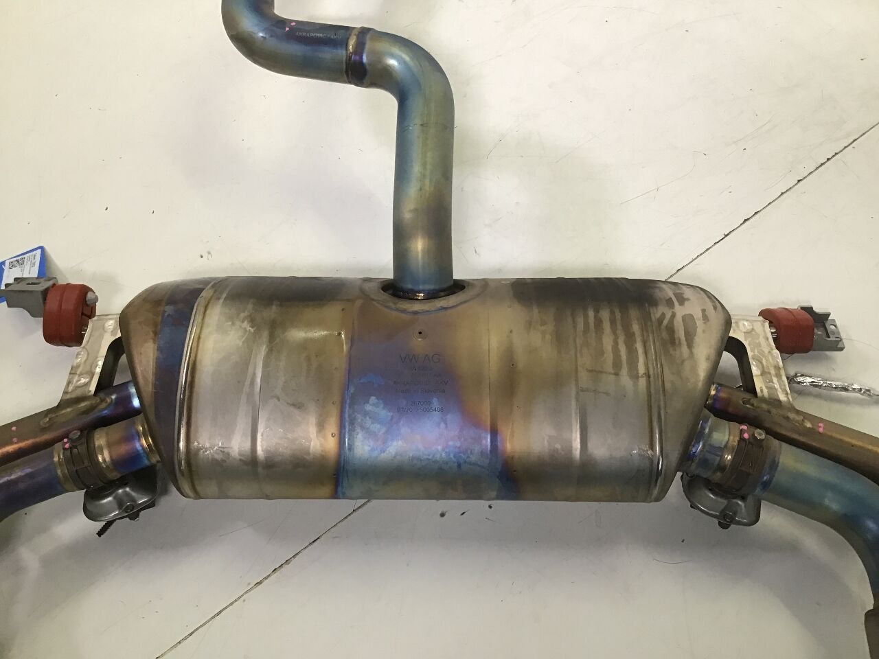 Exhaust system VW Tiguan II (AD) 2.0 TSI R 4motion  235 kW  320 PS (11.2020-> )