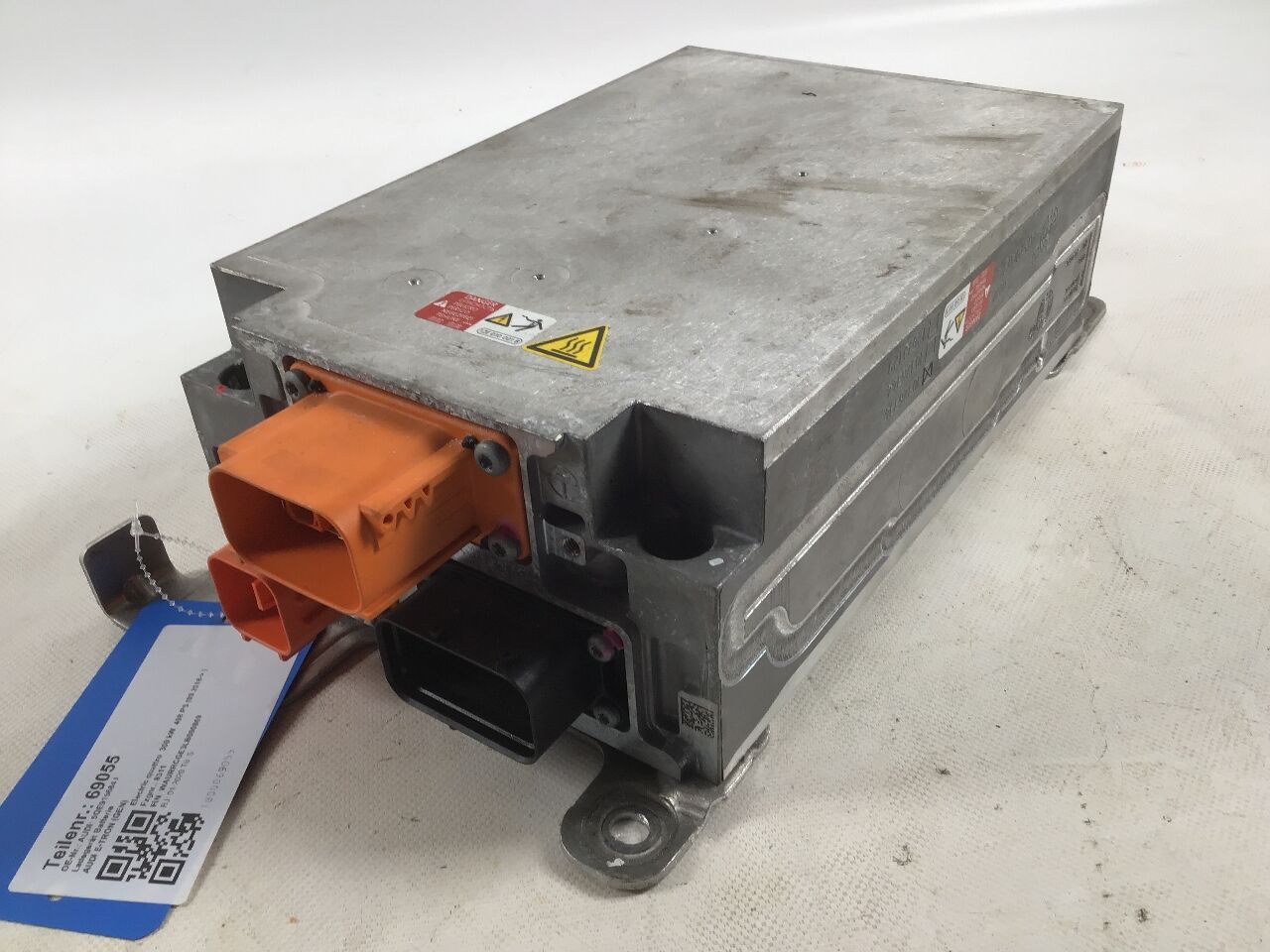 Battery Charger Unit AUDI E-TRON (GEN) Electric quattro  300 kW  408 PS (09.2018-> )