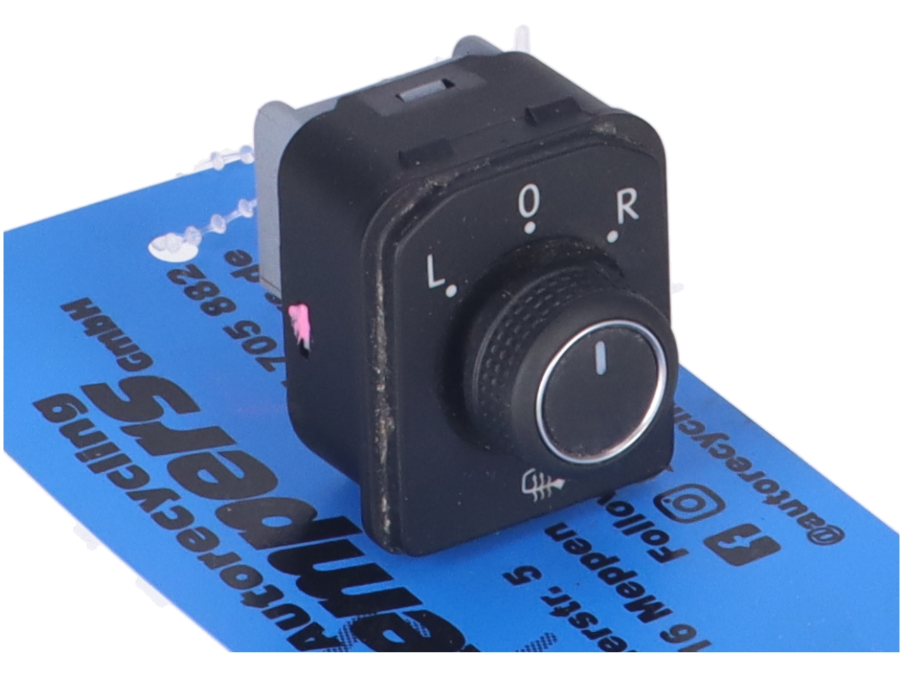 Interrupteur pour rétroviseur extérieur VW Golf VIII (CD) 1.4 GTE Plug-in Hybrid  132 kW  180 PS (07.2020-> ) Interrupteur pour rétroviseur extérieur VW Golf VIII (CD) 1.4 GTE Plug-in Hybrid  132 kW  180 PS (07.2020-> )