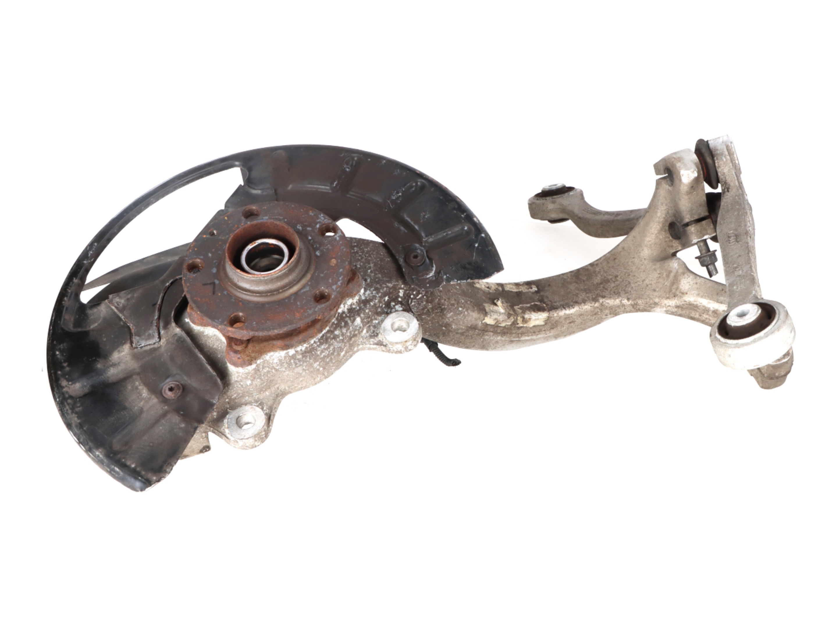 Achsschenkel links vorne VW Phaeton (3D) 3.0 V6 TDI 4motion  165 kW  224 PS (09.2004-05.2007)