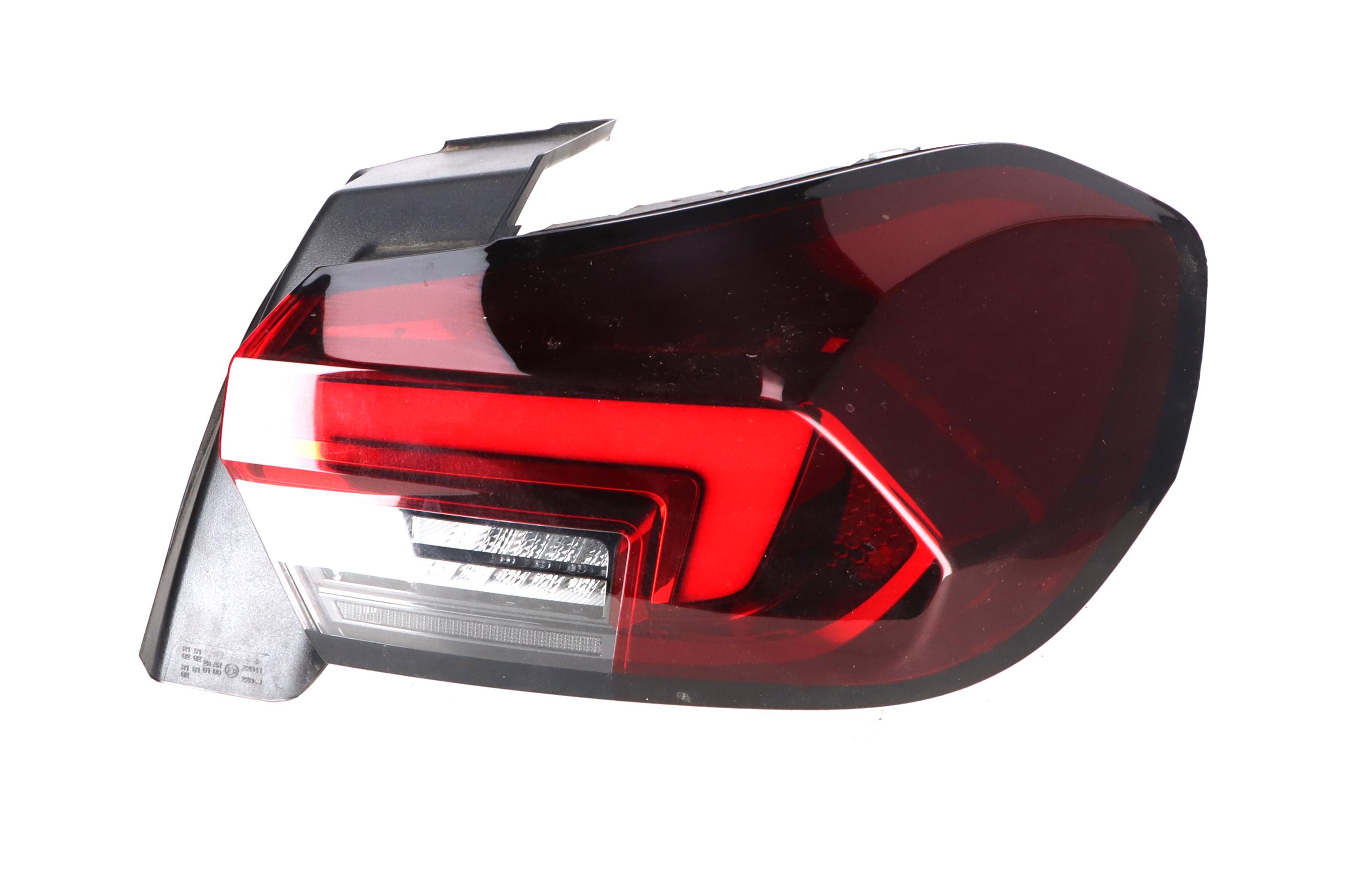 Tail-lamp right outside OPEL Corsa F (P2JO) 1.2  74 kW  101 PS (07.2019-> )