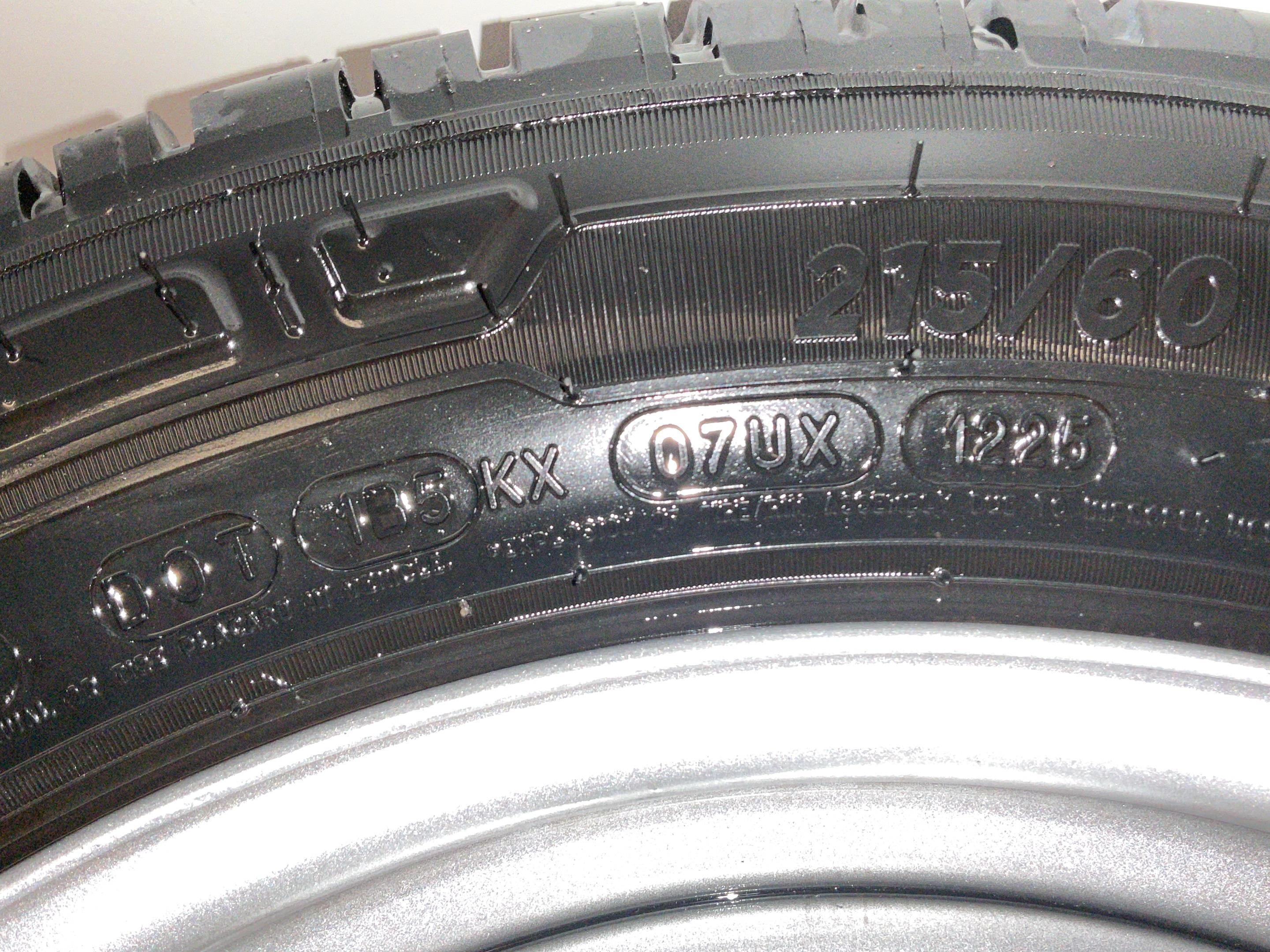 Entire wheel PEUGEOT Expert III Kasten (V) E-Expert Hydrogen  100 kW  136 PS (10.2024-> )