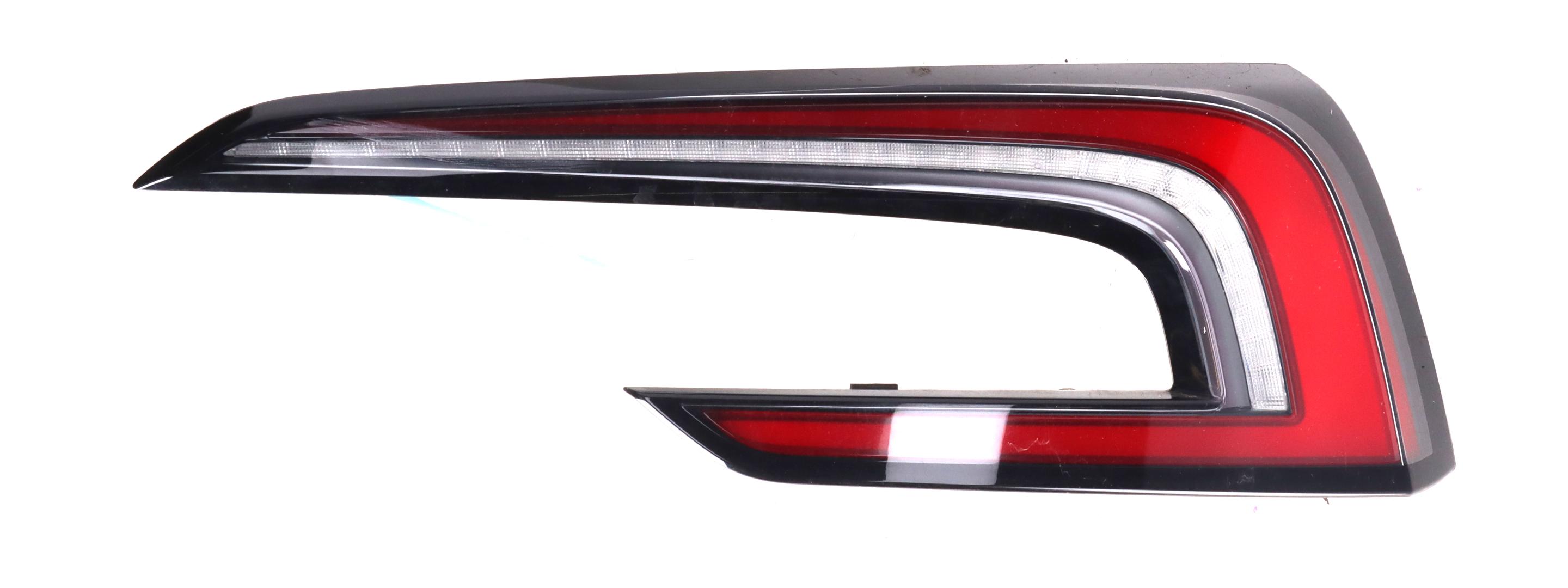 Tail-lamp inside right TESLA Model 3 (5YJ3) EV  350 kW  476 PS (06.2019-> )