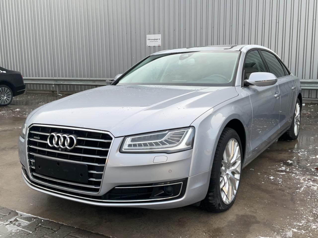 A8 (4H) 4.0 TFSI quattro