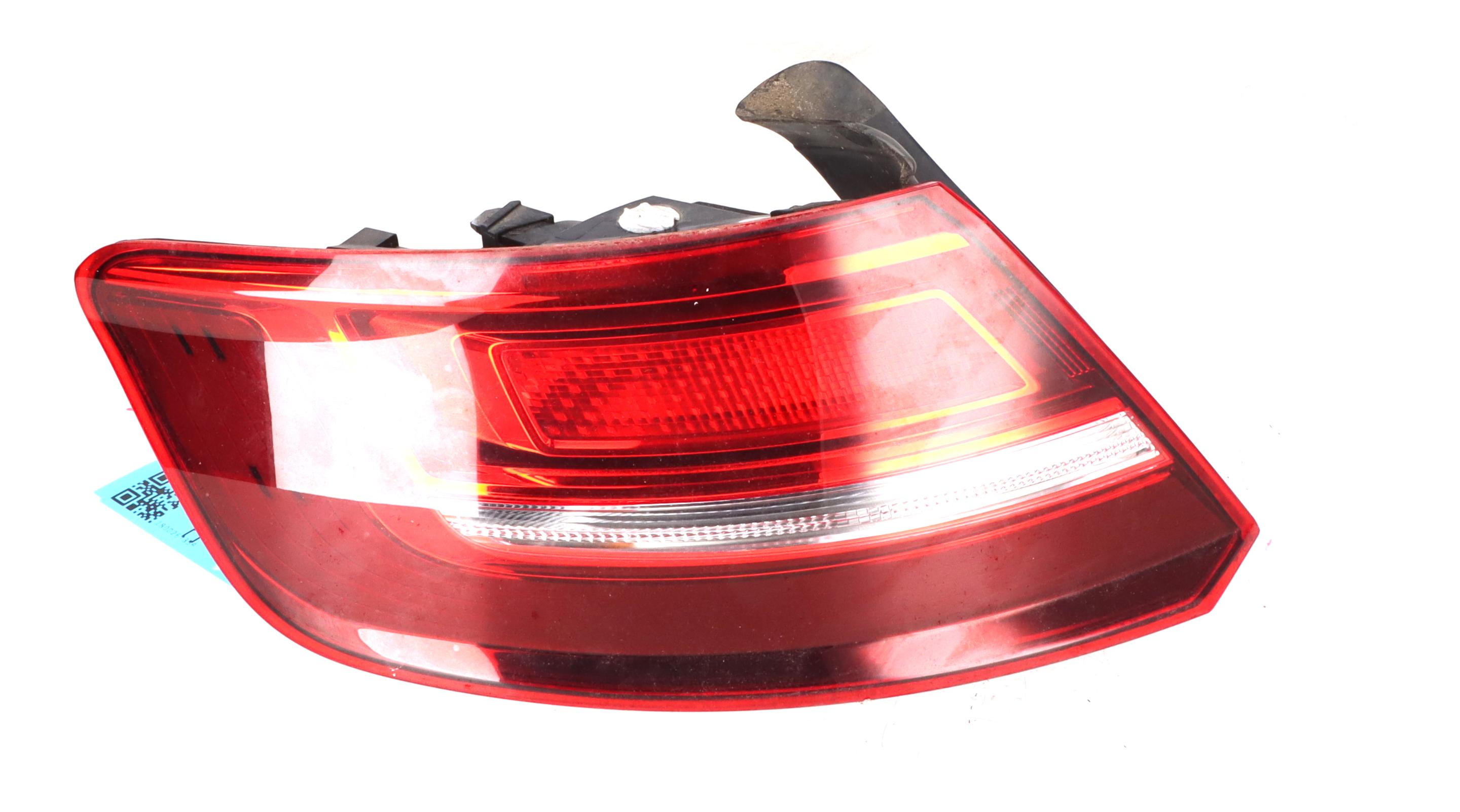 Lampă spate exterior stânga AUDI A3 Sportback (8V) 2.0 TDI  135 kW  184 PS (05.2013-> )