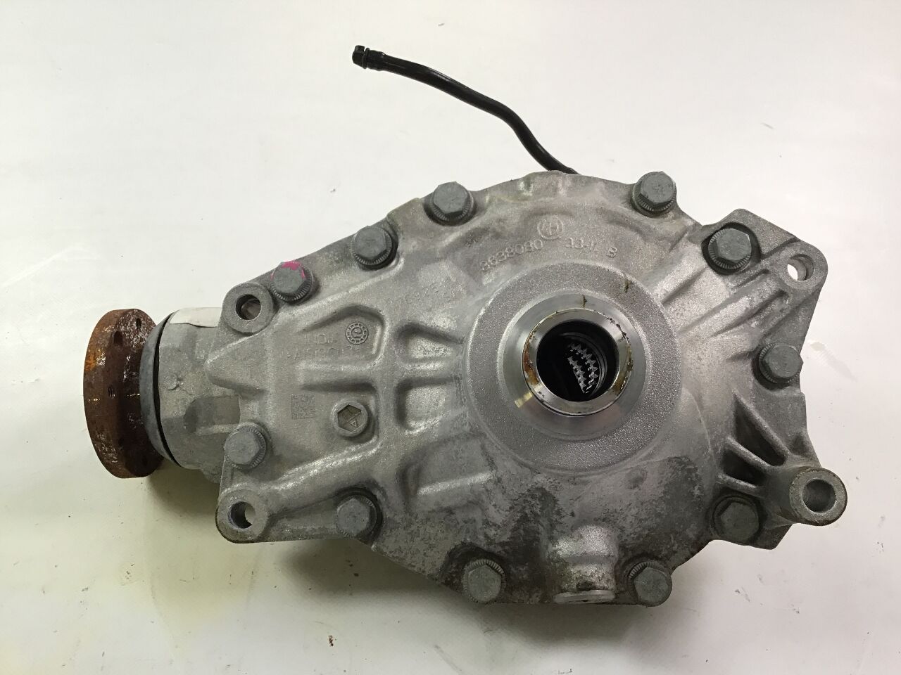 Front axle gearbox BMW X7 (G07) xDrive M 50i  390 kW  530 PS (07.2019-> )