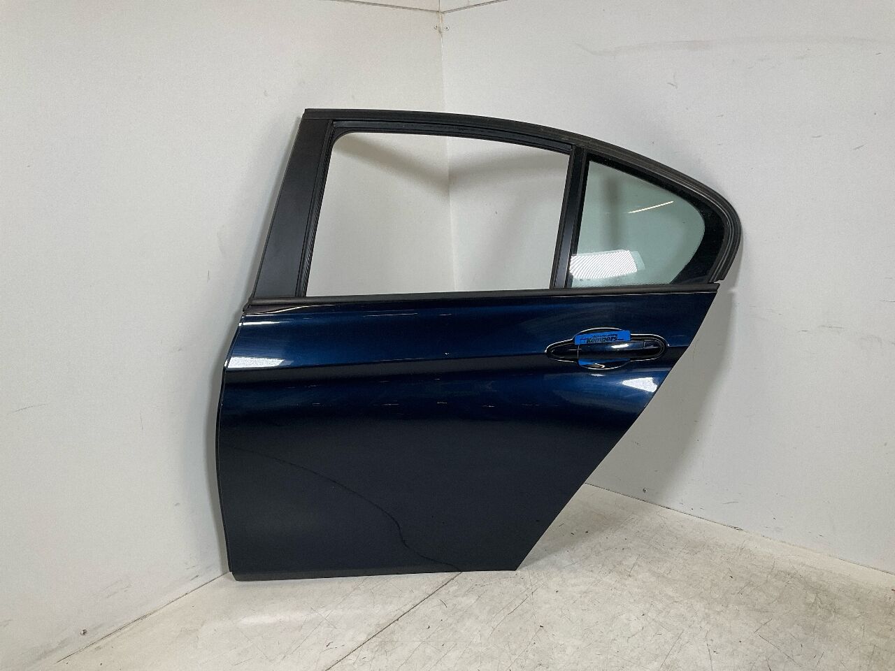 Door left rear BMW 3er (F30, F80) 320i  135 kW  184 PS (03.2012-10.2018)