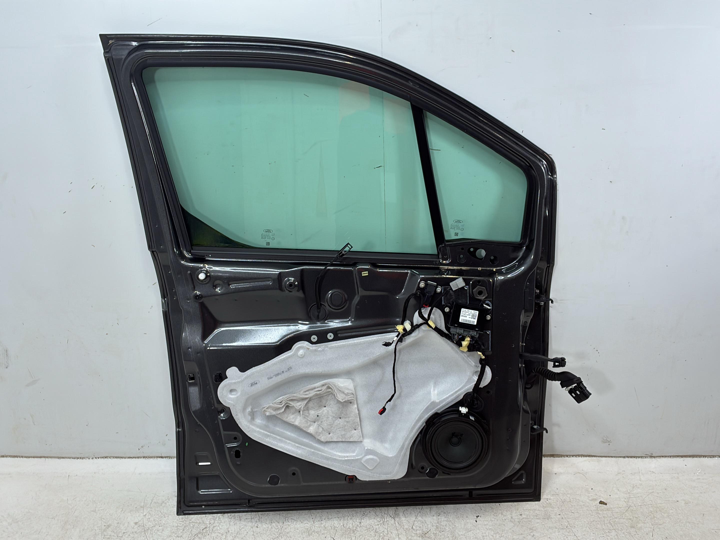 Door left FORD Transit Connect Großraumlimousine 1.5 EcoBlue  88 kW  120 PS (05.2015-> )