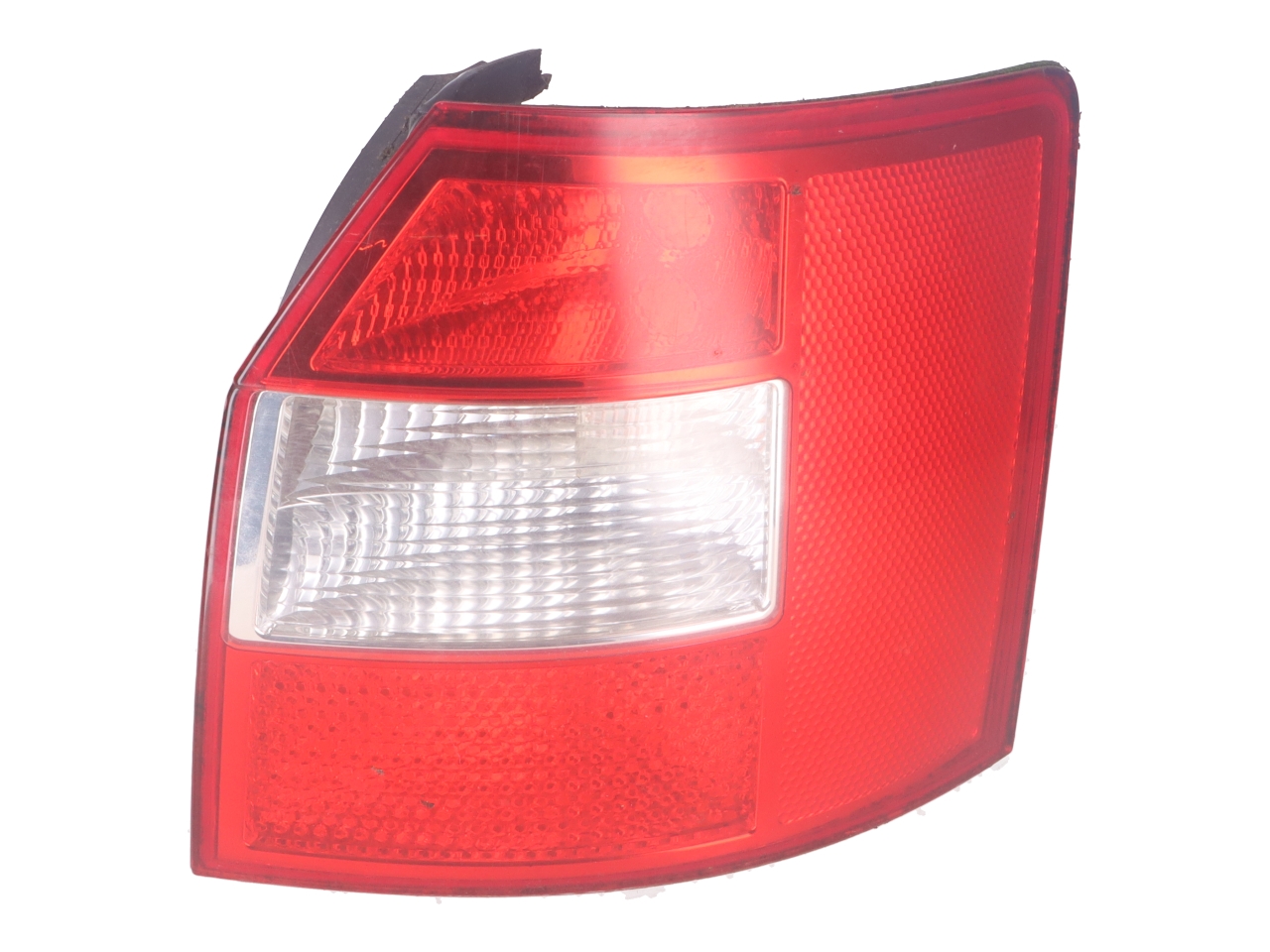 Tail-lamp right outside AUDI A4 Avant (8E, B6) 2.0  96 kW  131 PS (09.2001-12.2004) Tail-lamp right outside AUDI A4 Avant (8E, B6) 2.0  96 kW  131 PS (09.2001-12.2004)