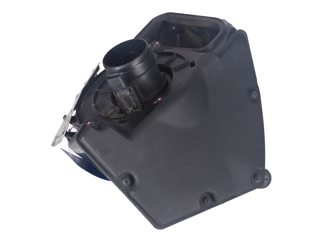 Housing air filter AUDI A4 (8W, B9) 35 TFSI Mild Hybrid  110 kW  150 PS (12.2018-> ) Housing air filter AUDI A4 (8W, B9) 35 TFSI Mild Hybrid  110 kW  150 PS (12.2018-> )