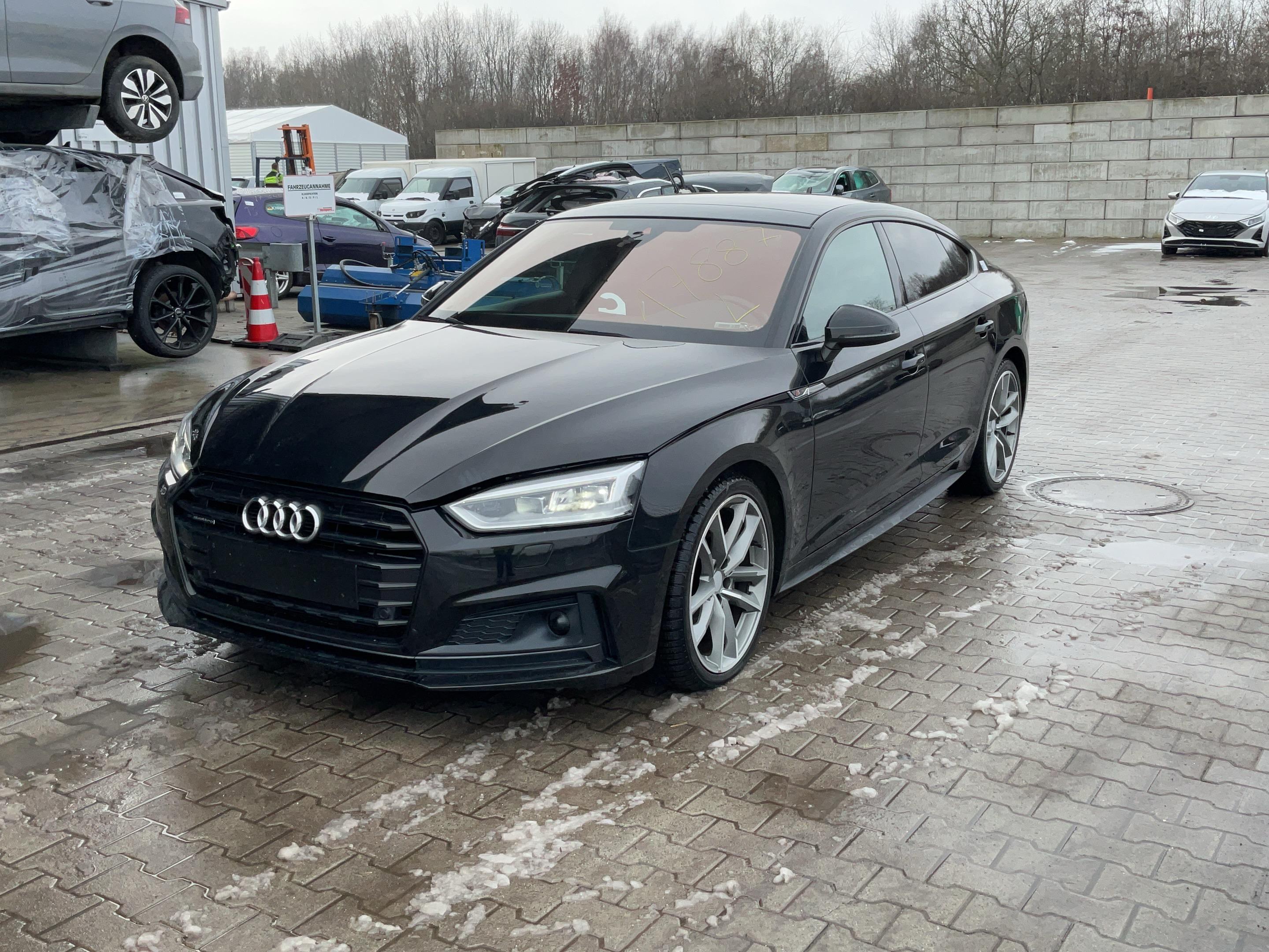 AUDI A5 Sportback (5FA) 2.0 TDI