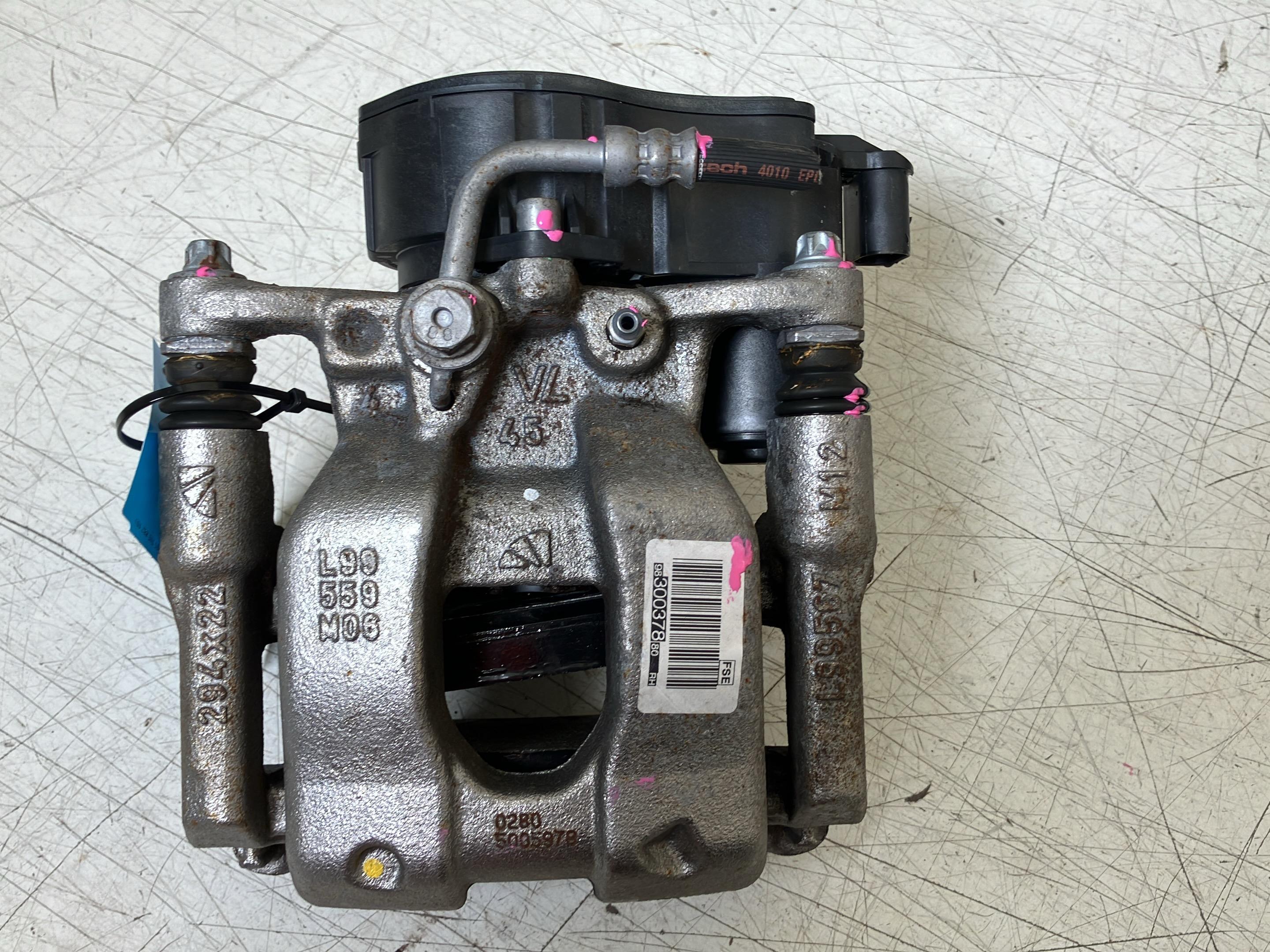 Brake caliper right rear PEUGEOT Expert III Kasten (V) E-Expert Hydrogen  100 kW  136 PS (10.2024-> )