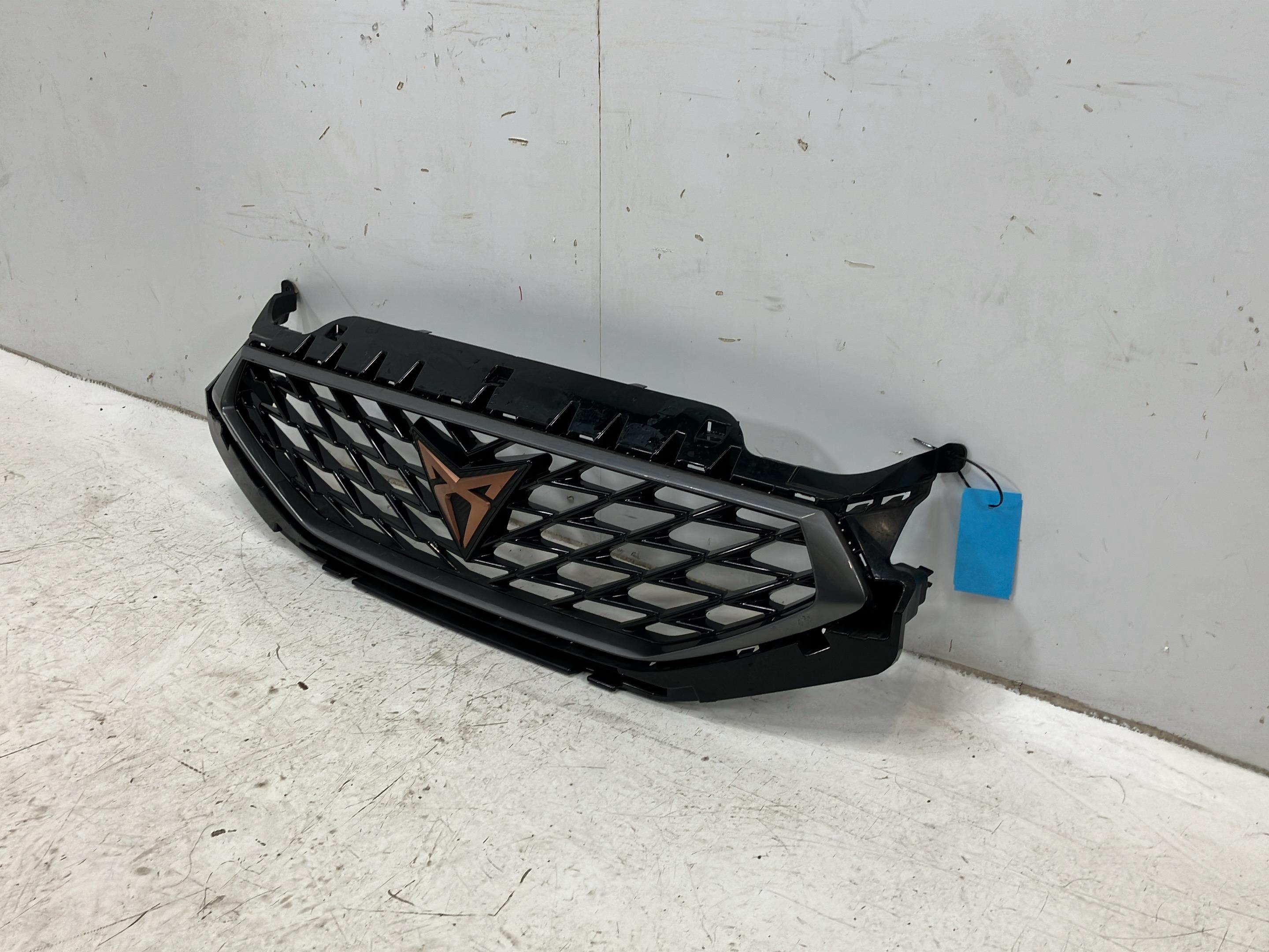 Kühlergrill CUPRA Leon Sportstourer (KL8) 1.4 E-Hybrid  110 kW  150 PS (10.2020-> )